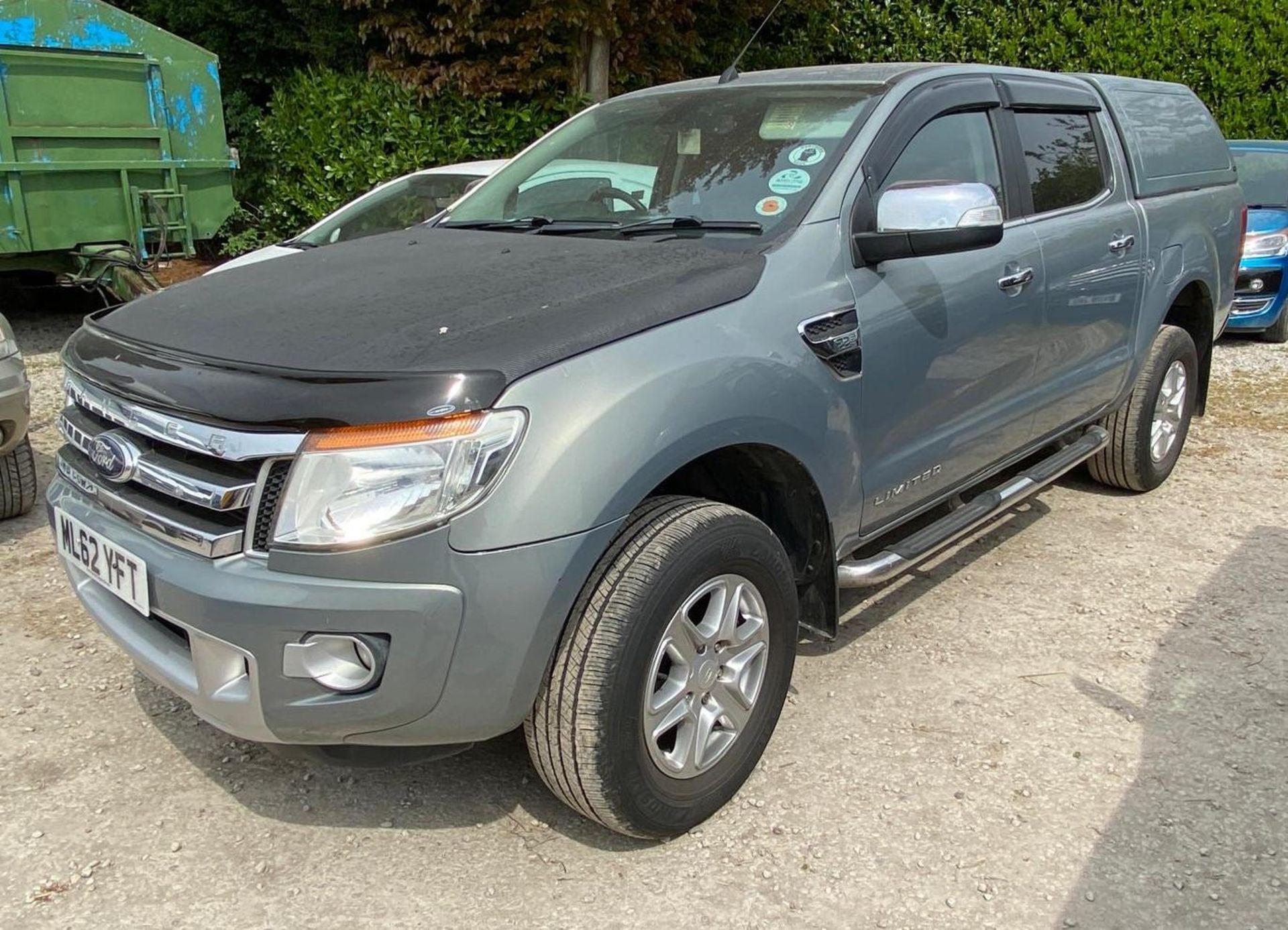 A SILVER 2013 FORD RANGER TWIN CAB, DIESEL ENGINE WITH 116000 MILES ON THE CLOCK, REGISTRATION - Image 2 of 3