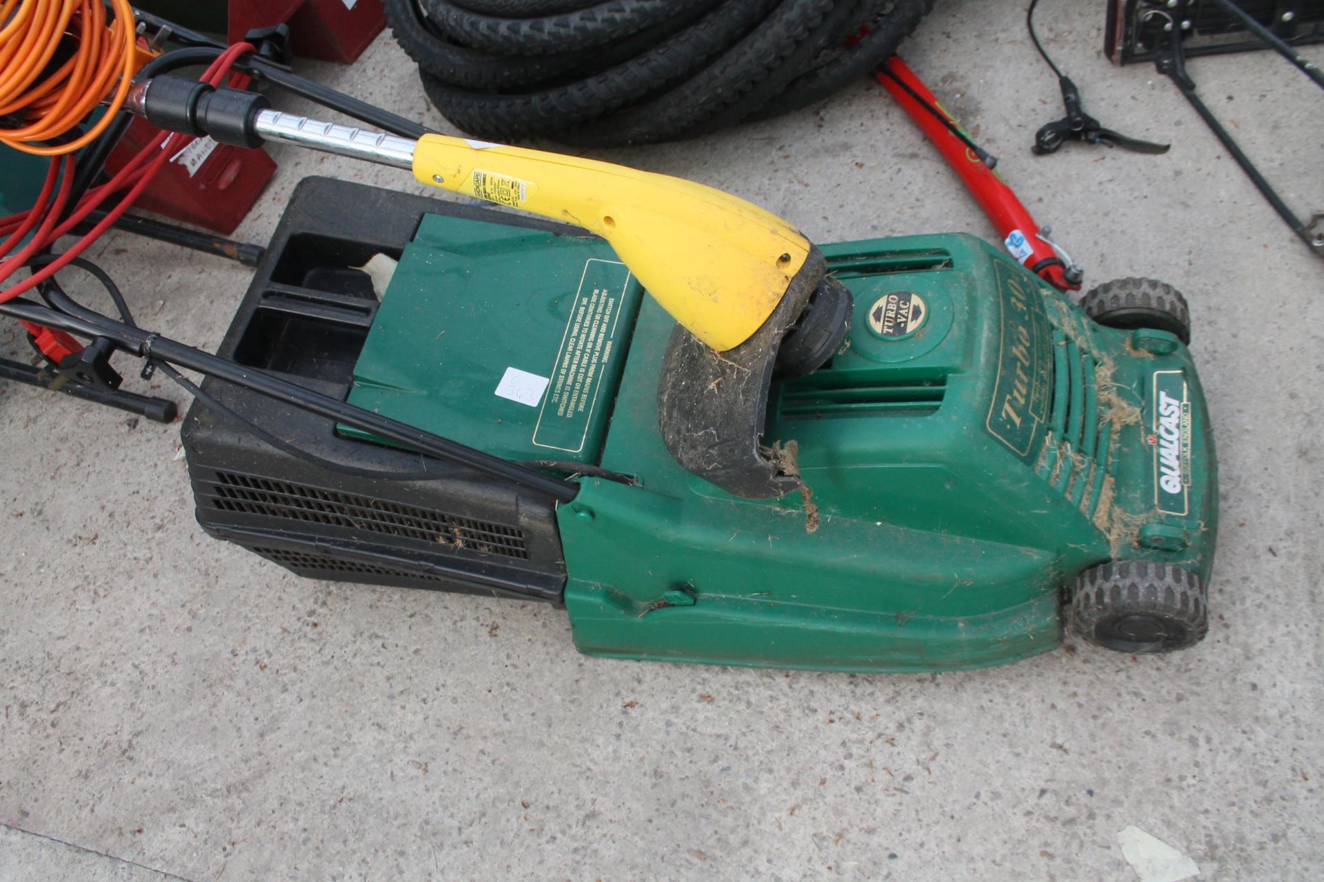 ELECTRIC BUSH SHREDDER AND ELECTRIC MOWER/STRIMMER IN WORKING ORDER NO VAT - Image 2 of 3