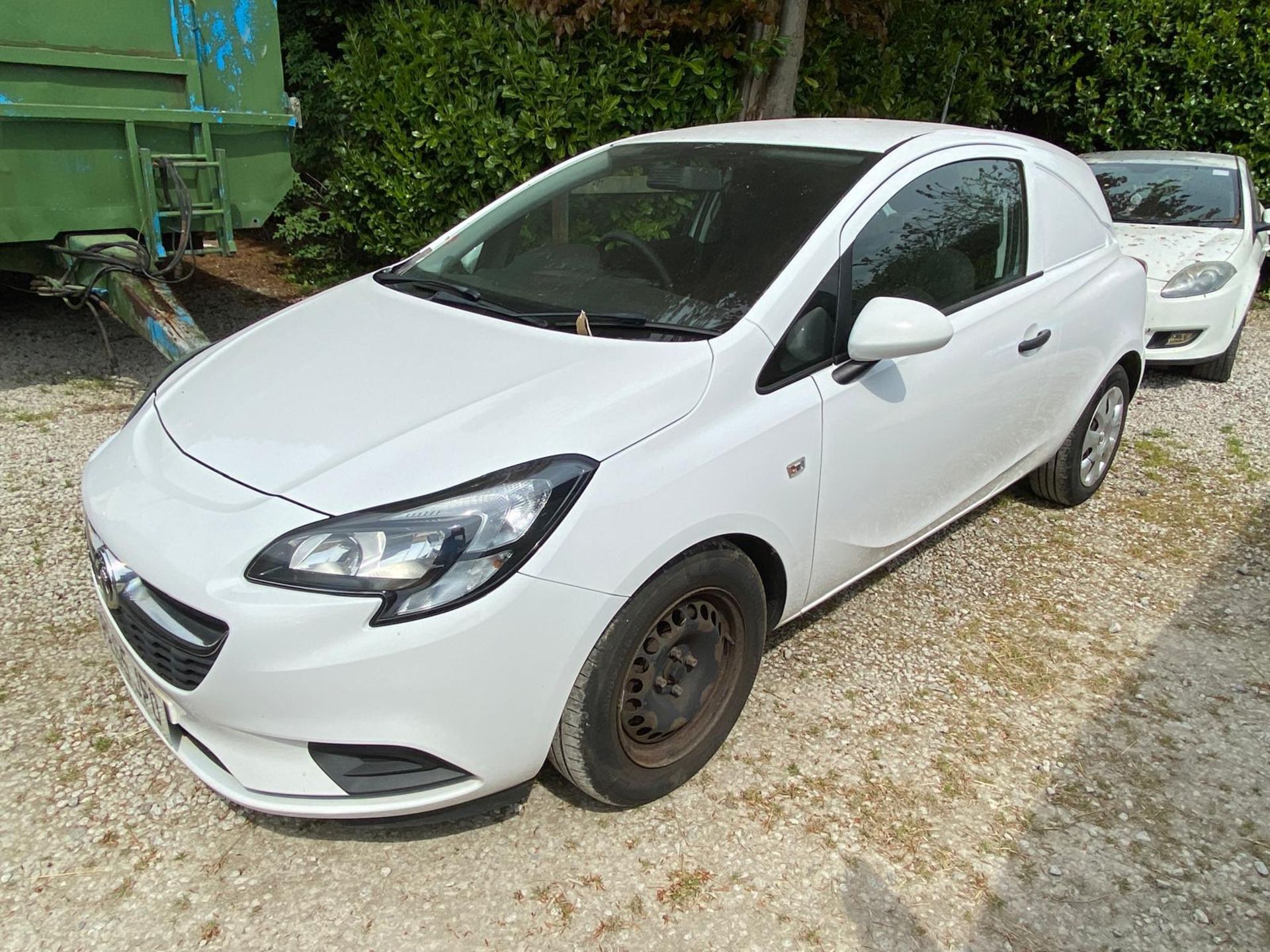 VAUXHALL CORSA CDTI VAN PL65JFO MOT 27/01/25 DIESEL 113577 MILES FULL SEVICE HISTORY NEW EXHAUST + - Bild 2 aus 3