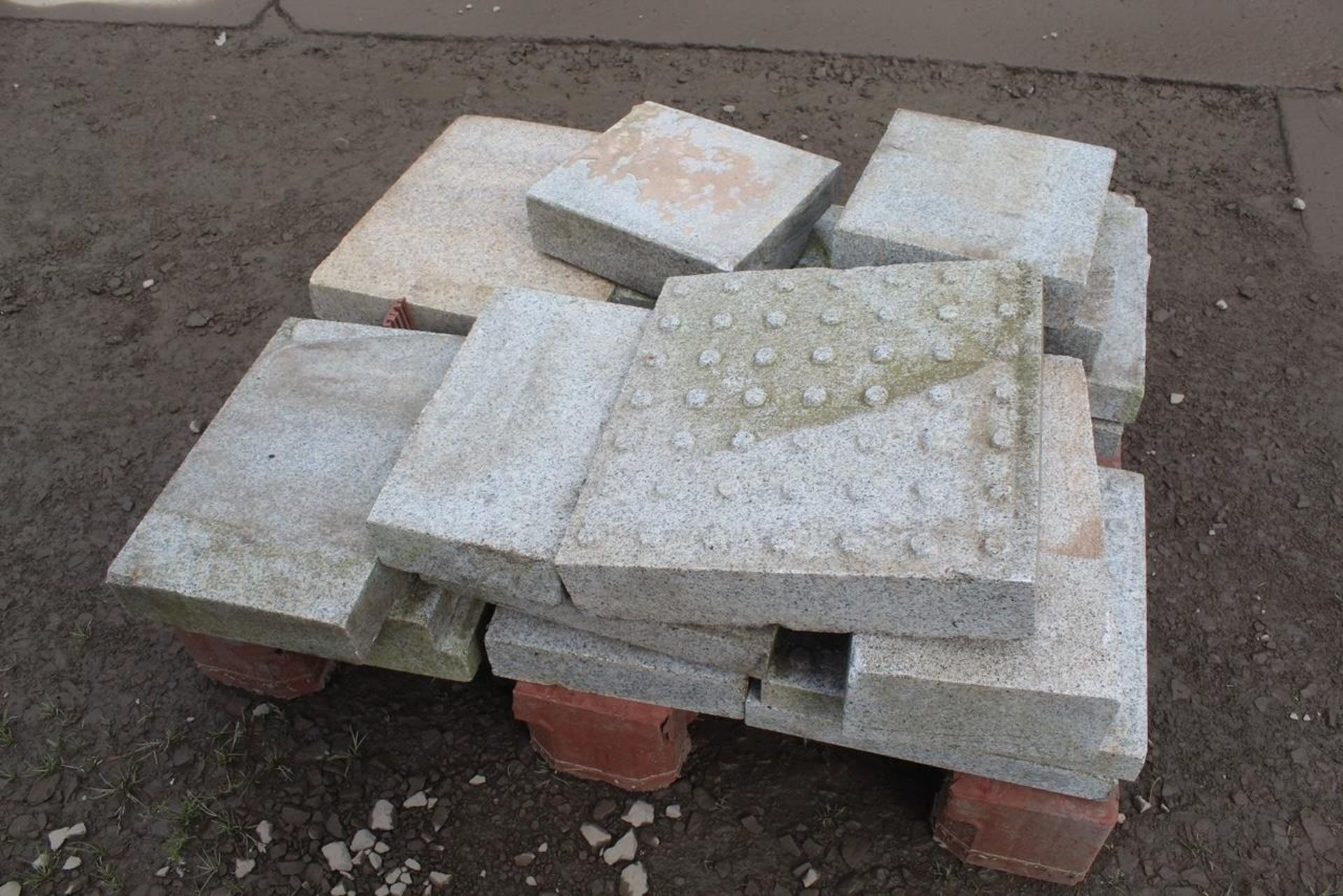 PALLET OF PAVING AND OTHER SLABS + VAT