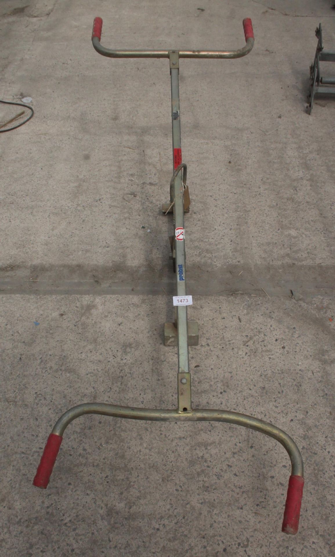 DOUBLE KERB LIFTER + VAT - Image 2 of 2