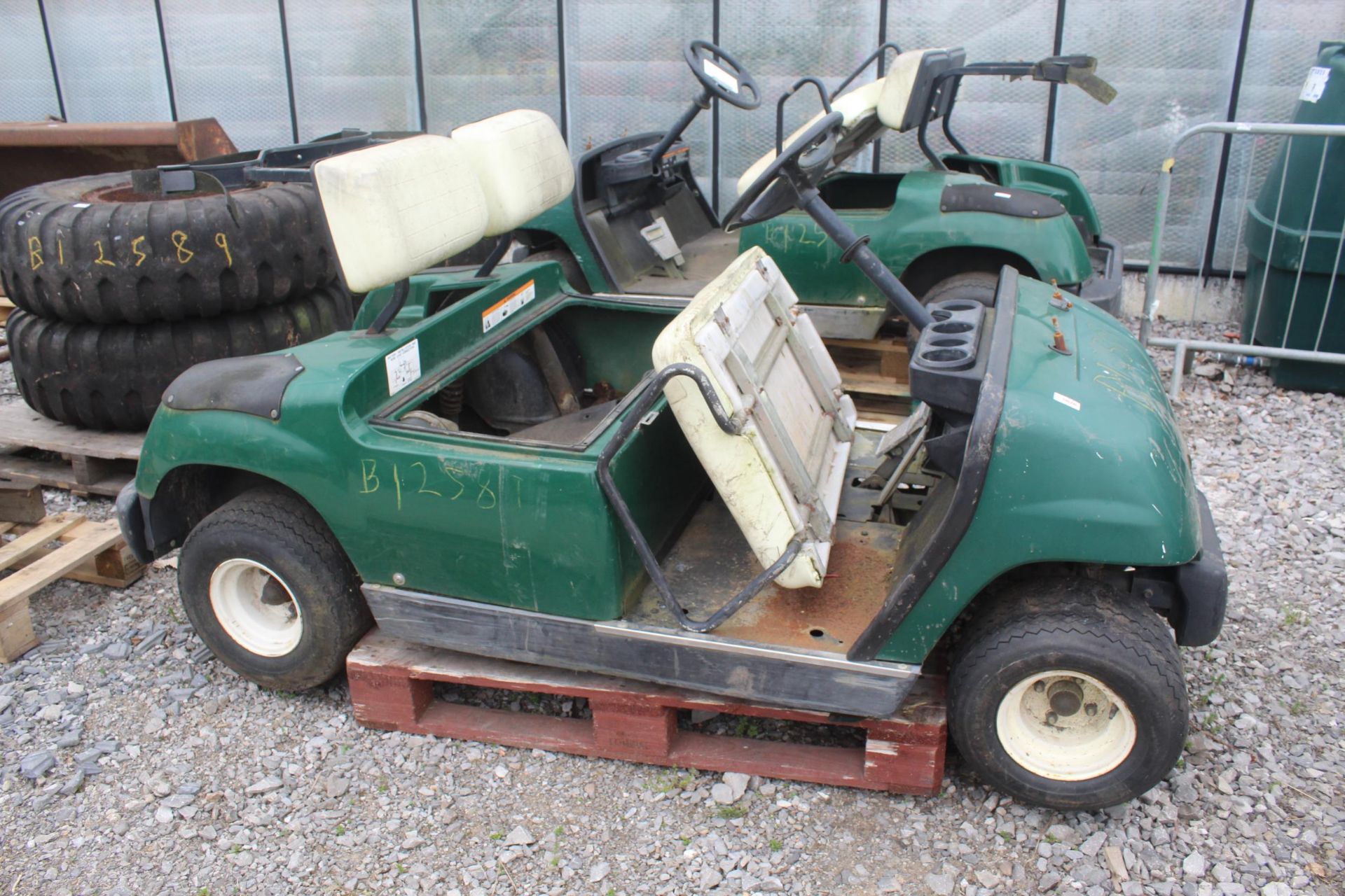 GOLF BUGGY YAMAHA FOR SPARES NO VAT - Image 2 of 4