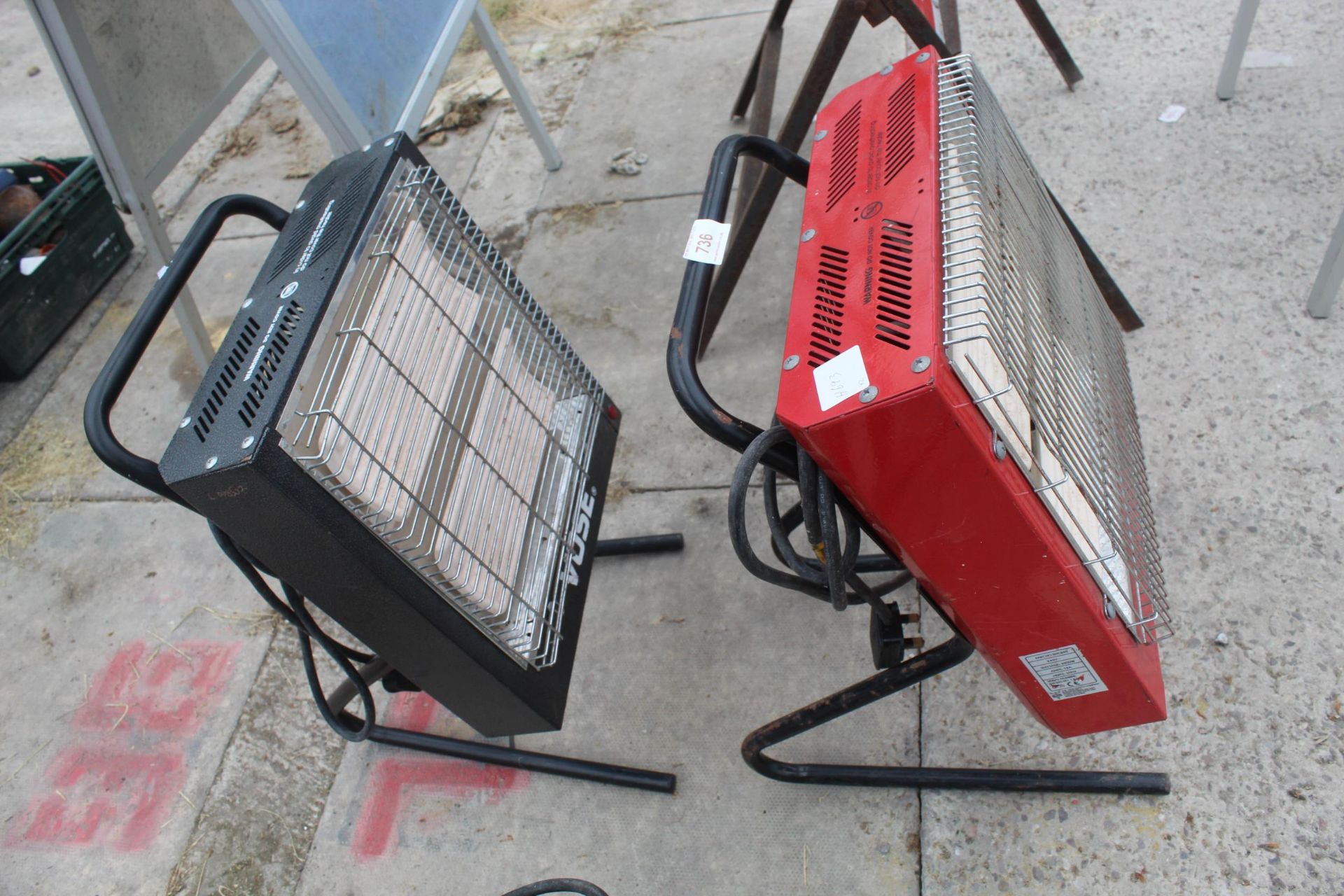 2 RED/BLACK CERAMIC HEATERS IN WORKING ORDER NO VAT - Image 2 of 3