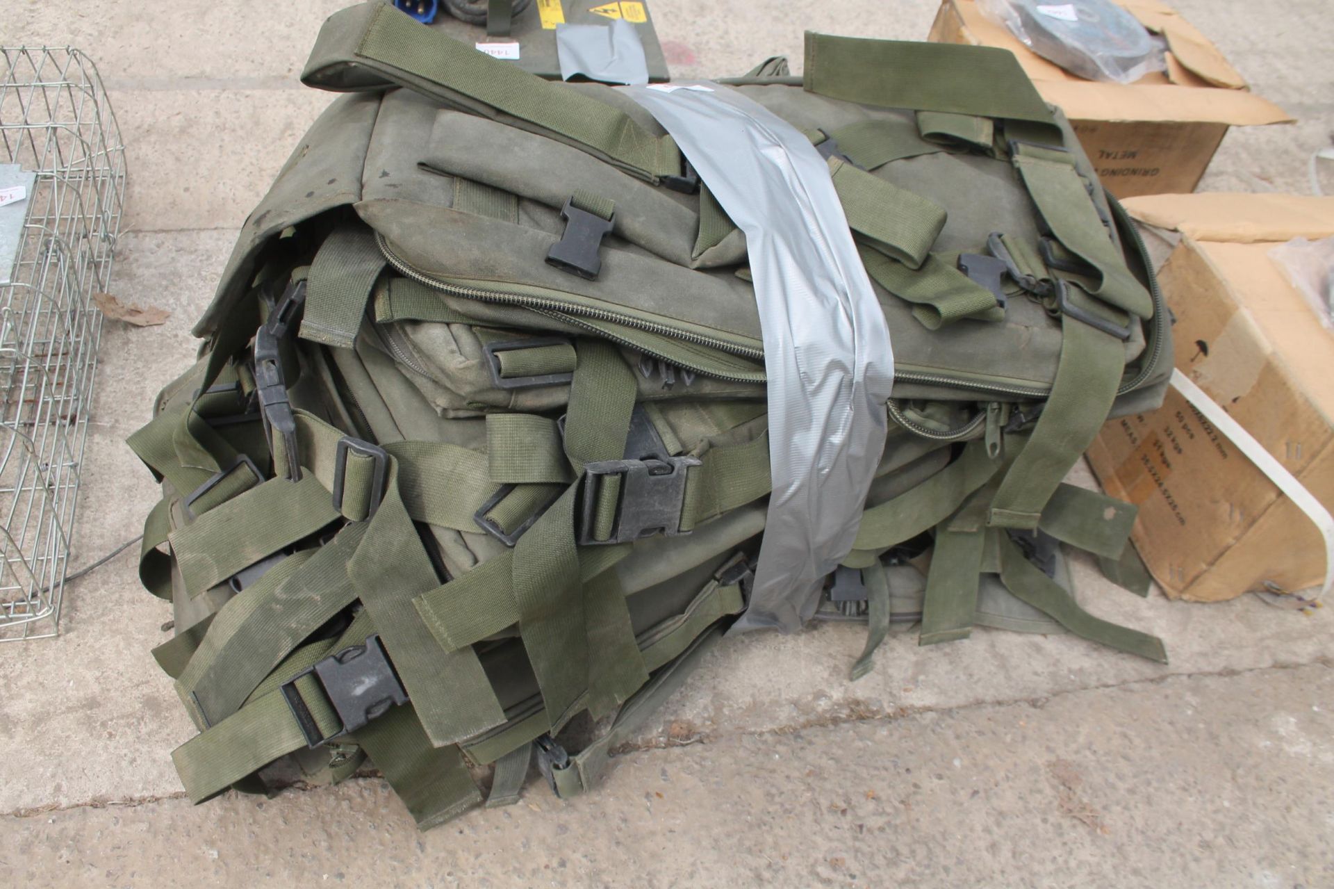 10 MILITARY RUCK SACKS + VAT - Image 2 of 2