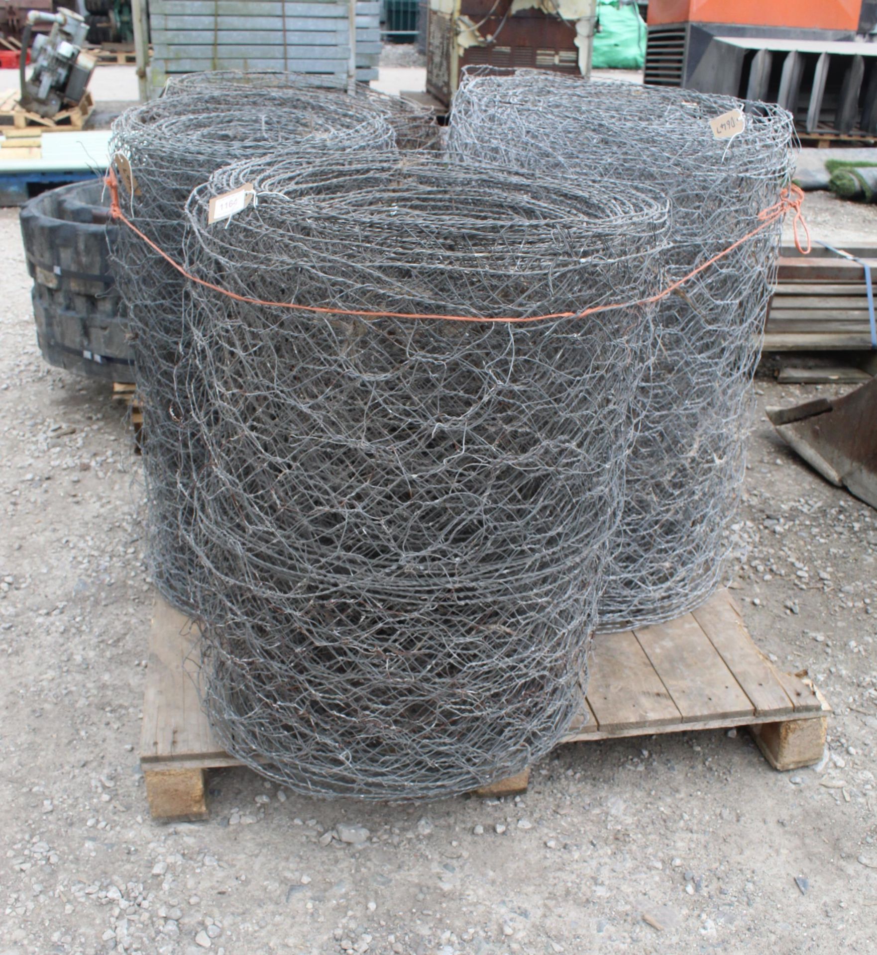 4 ROLLS OF WIRE NETTING 36" HIGH X 1 1/4" MESH AND 2 ROLLS 30" HIGH NO VAT - Image 2 of 2