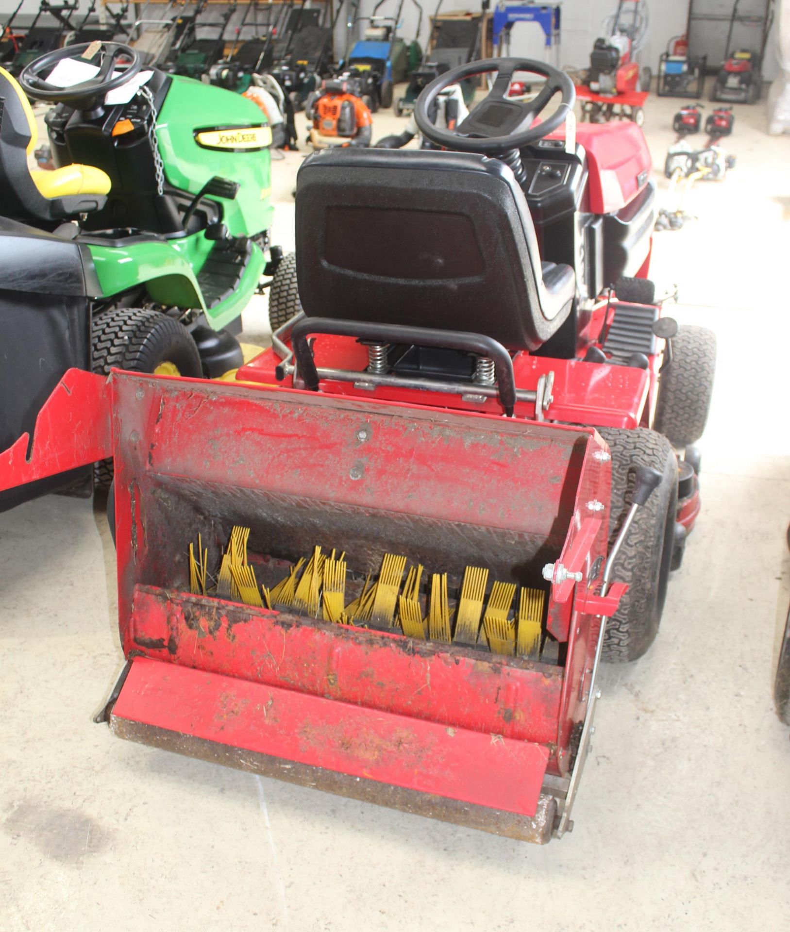 WESTWOOD T1800 2 CYLINDER RIDE ON MOWER + VAT - Bild 3 aus 4