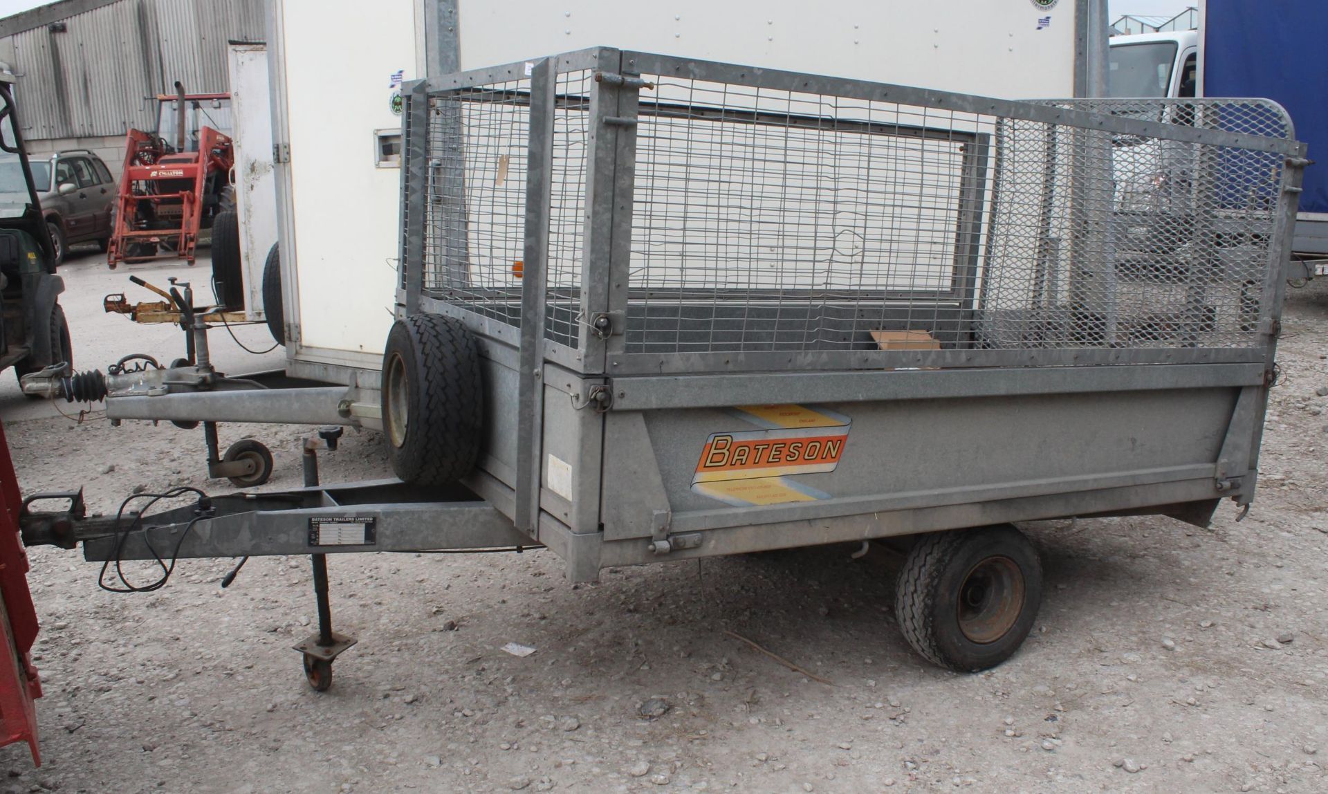 BATESON TRAILER WITH MESH SIDE NO VAT - Image 3 of 4