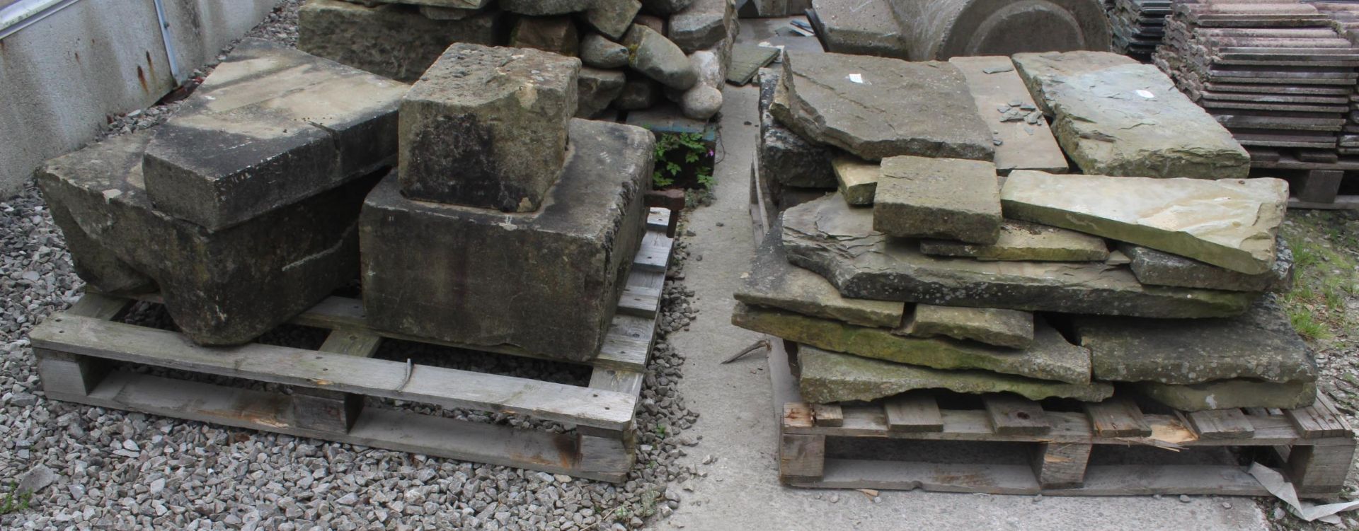 PALLET BOX OF YORK AND SAND STONE NO VAT