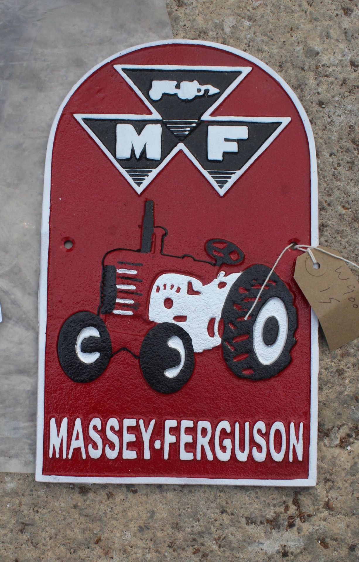 NEW MASSEY FERGUSON CAST IRON SIGN NO VAT