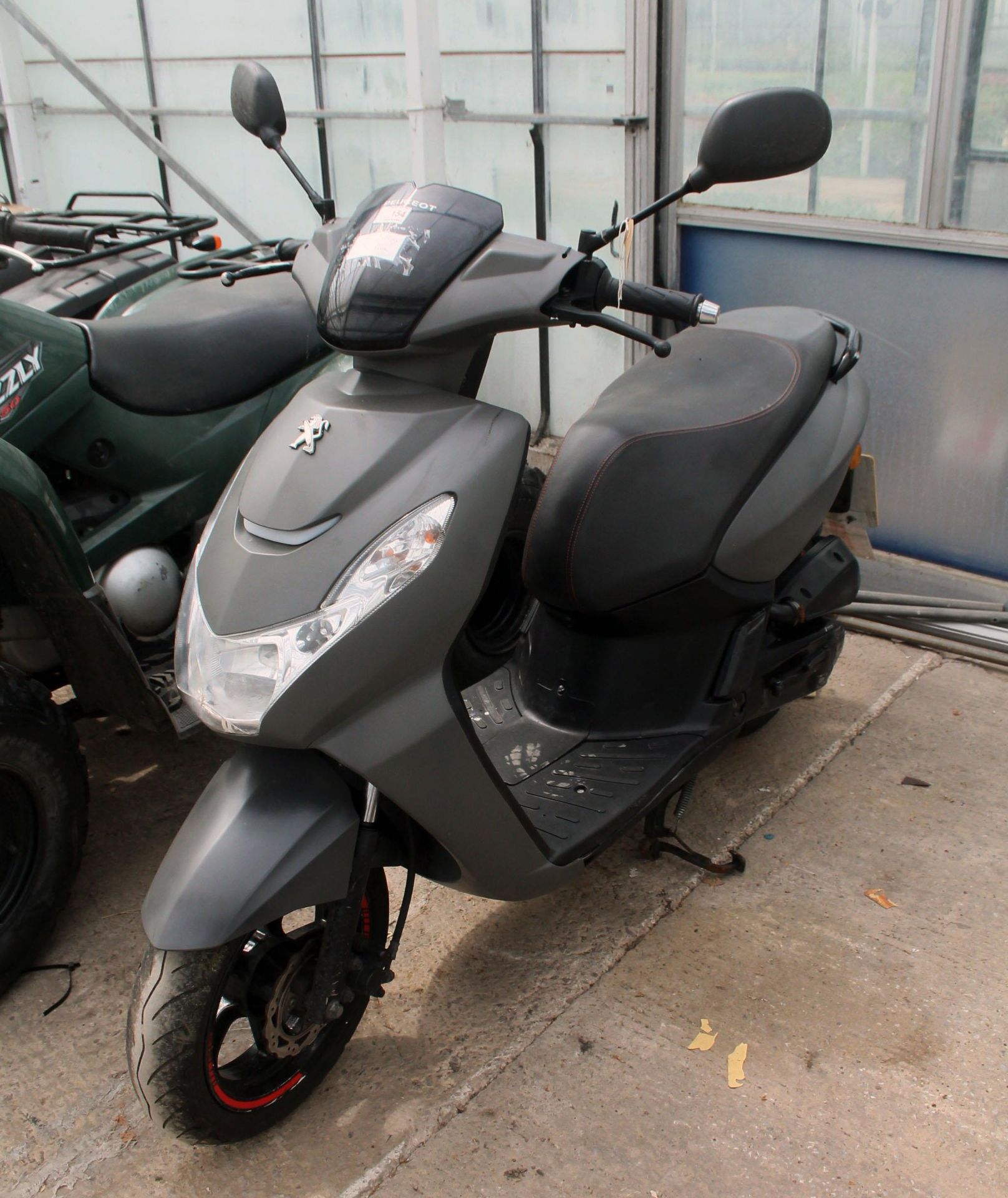 PEUGEOT SCOOTER IN WORKING ORDER NO VAT