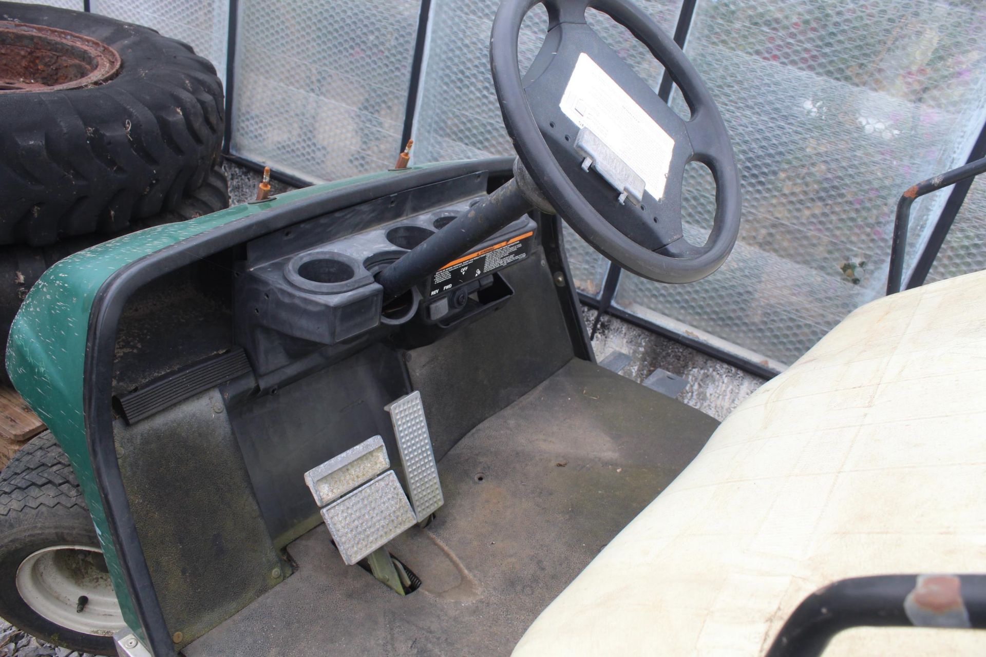 GOLF BUGGY YAMAHA FOR SPARES NO VAT - Image 3 of 3