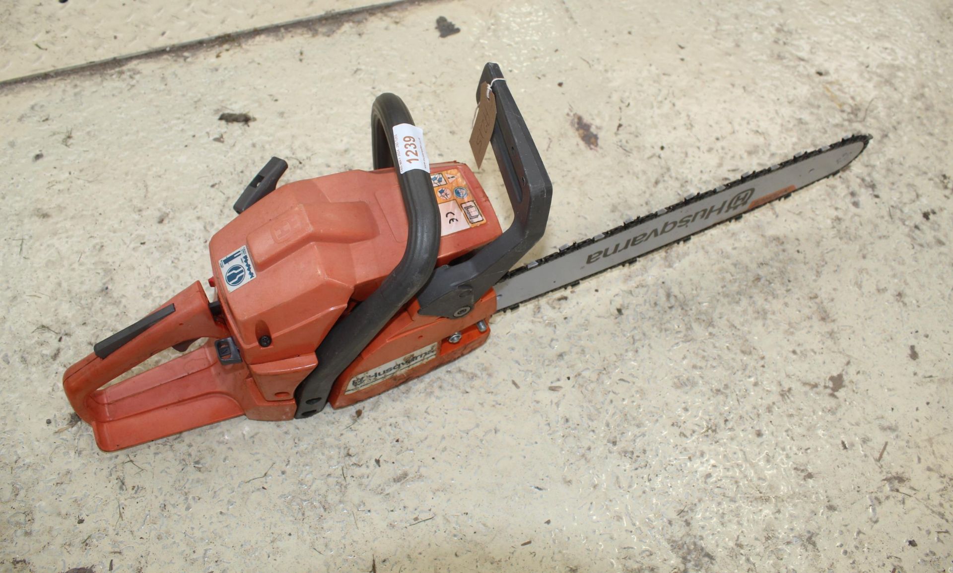 HUSQVARNA 136 CHAINSAW IN WORKING ORDER NO VAT - Image 2 of 2