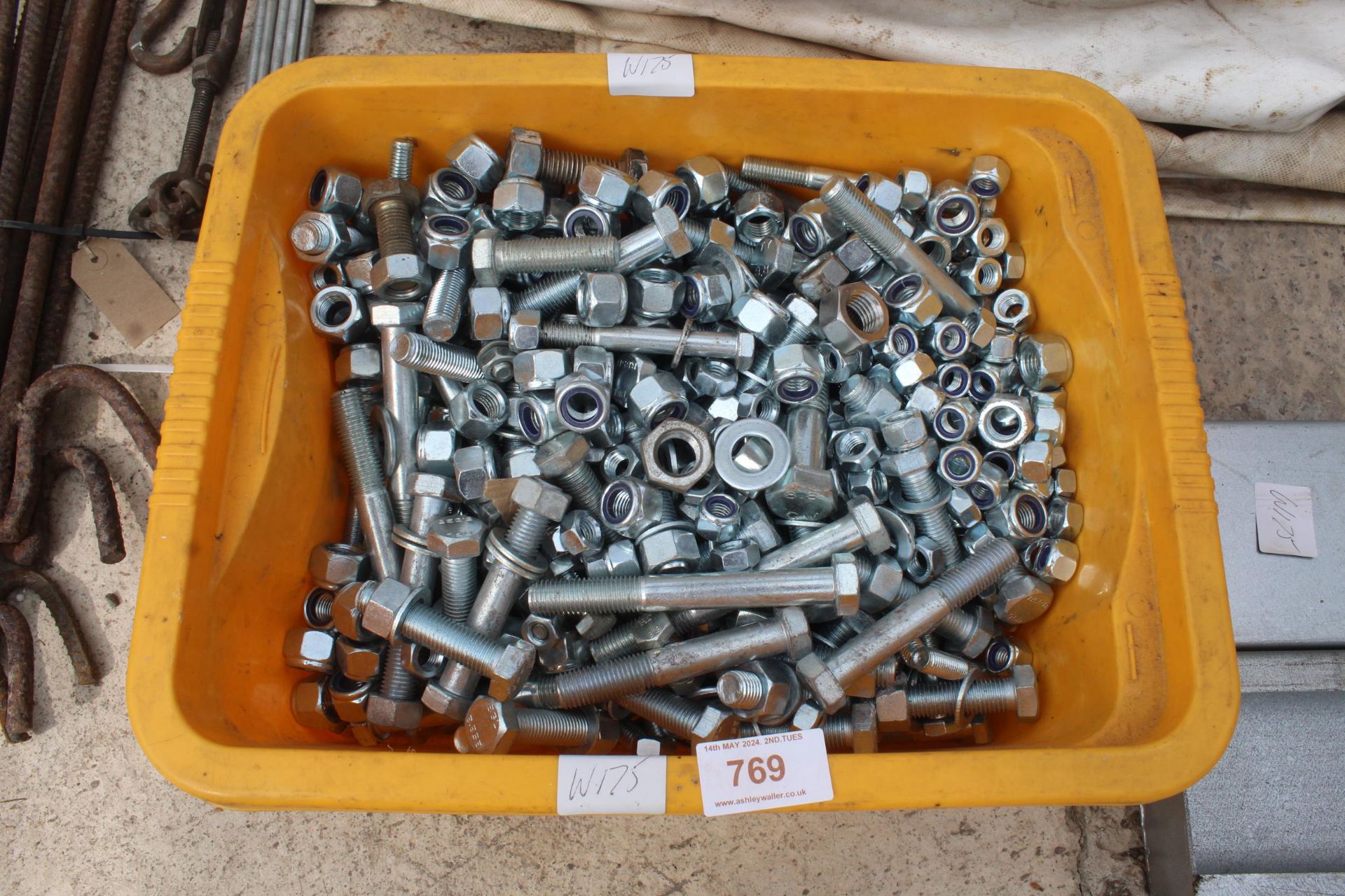 BOX OF ASSORTED NUTS AND BOLTS NO VAT