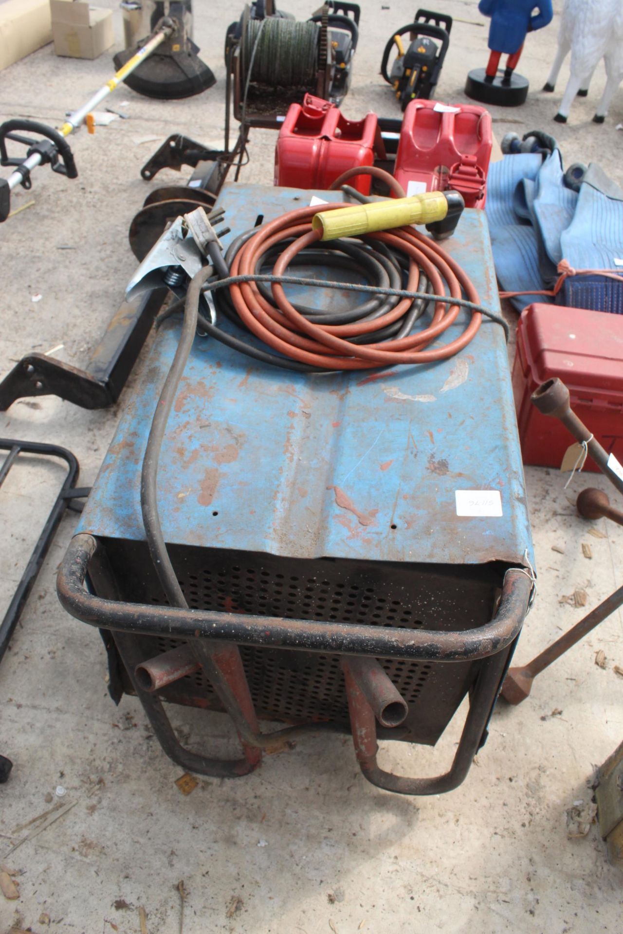 WELDER NO VAT - Image 2 of 3