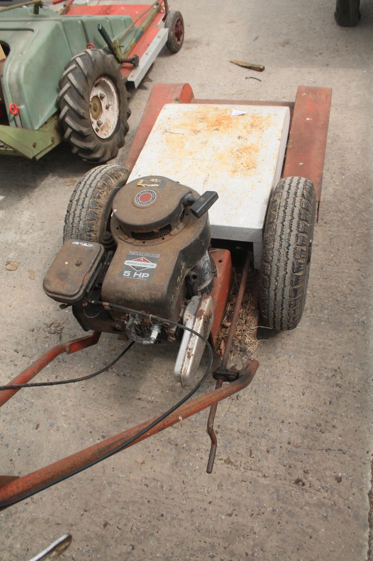 HAYTER MOWER IN WORKING ORDER NO VAT - Image 3 of 3