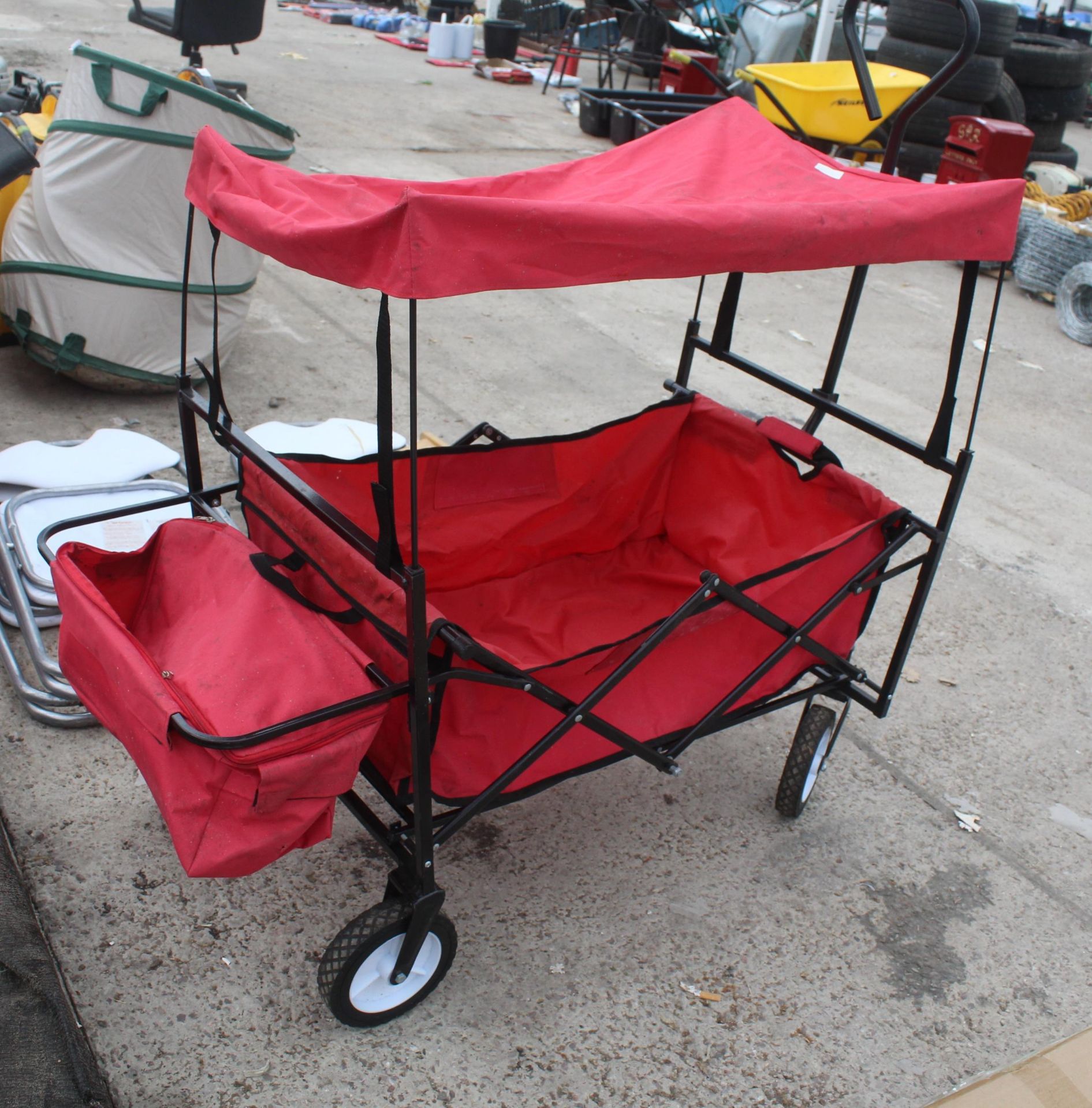 GARDEN PICNIC TROLLEY NO VAT - Image 3 of 3