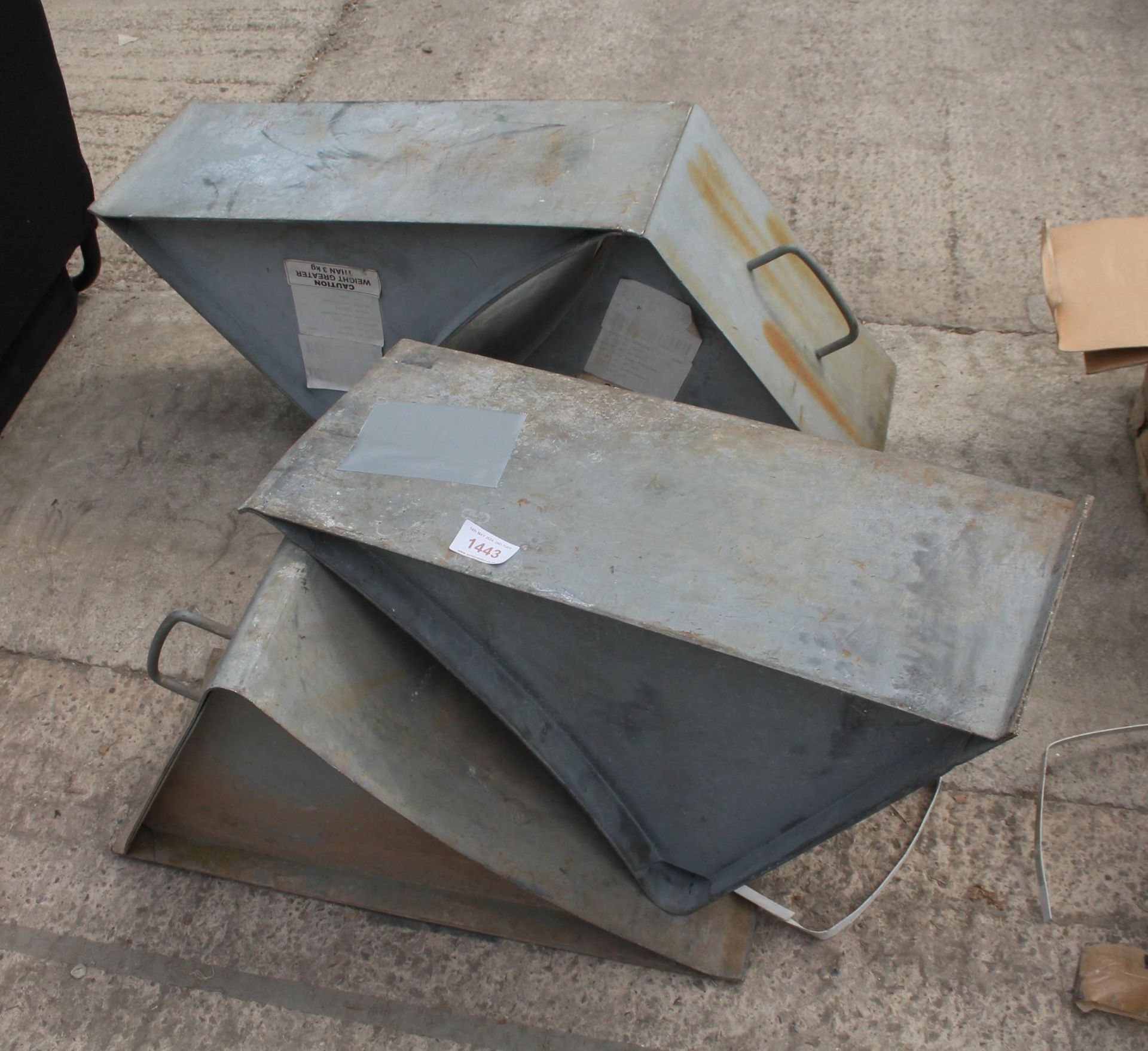 2 SETS OF WHEEL CHOCKS + VAT