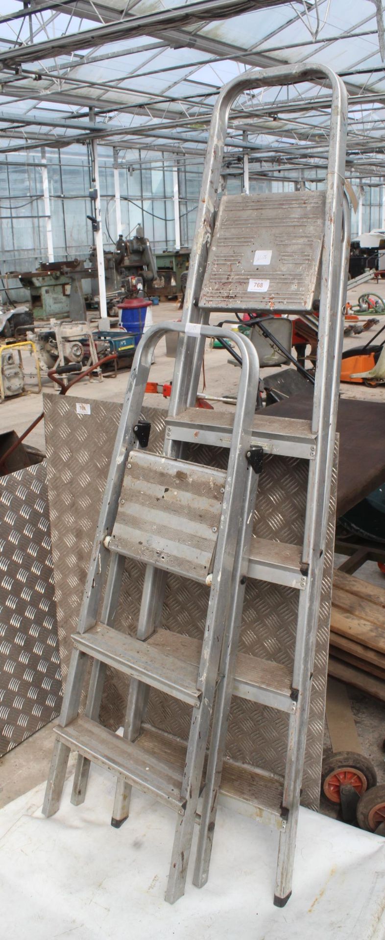 LADDER 5 STEP AND LADDER 3 STEP NO VAT