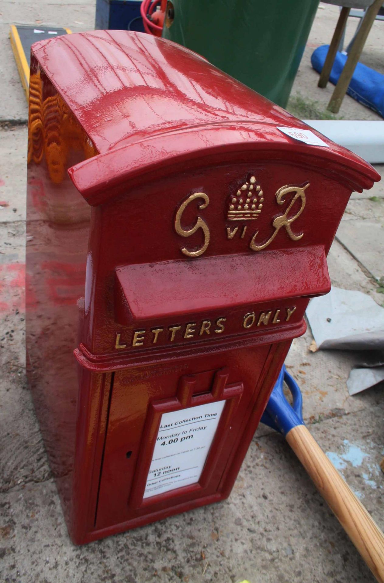 GR POST BOX + VAT