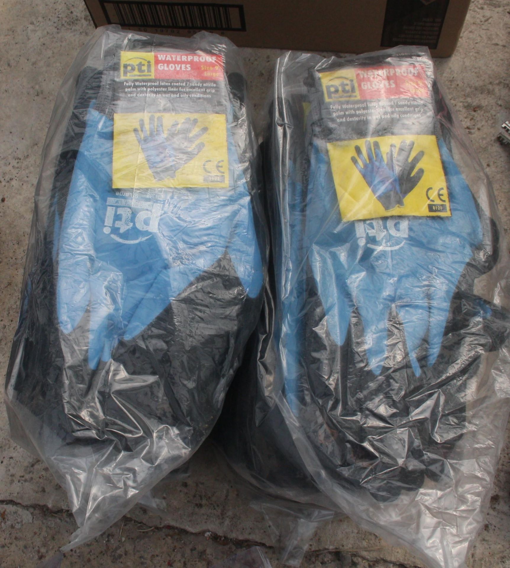 2 PACKS OF GLOVES + VAT