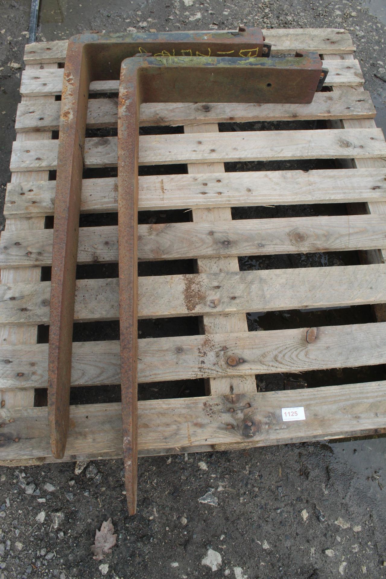 PALLET FORKS NO VAT