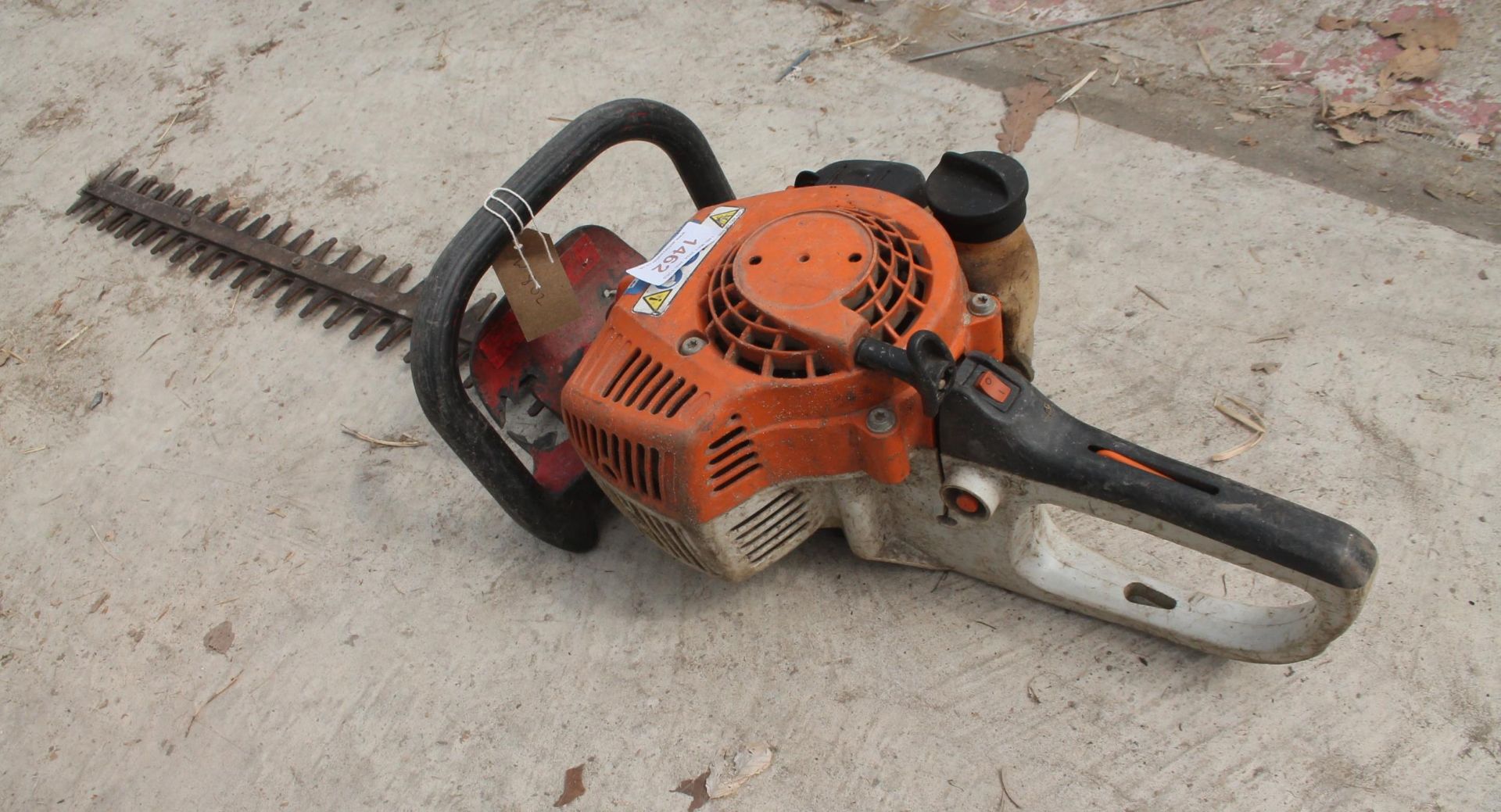 STIHL HEDGE TRIMMER + VAT