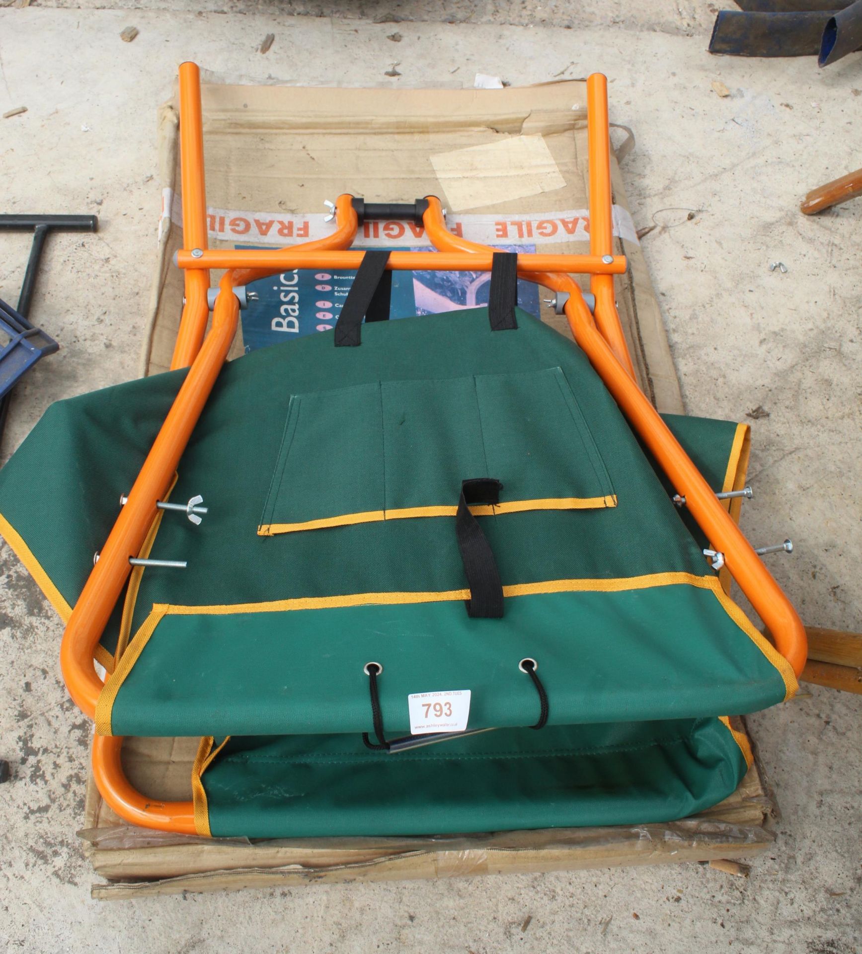 COLLAPSIBLE BARROW NO VAT