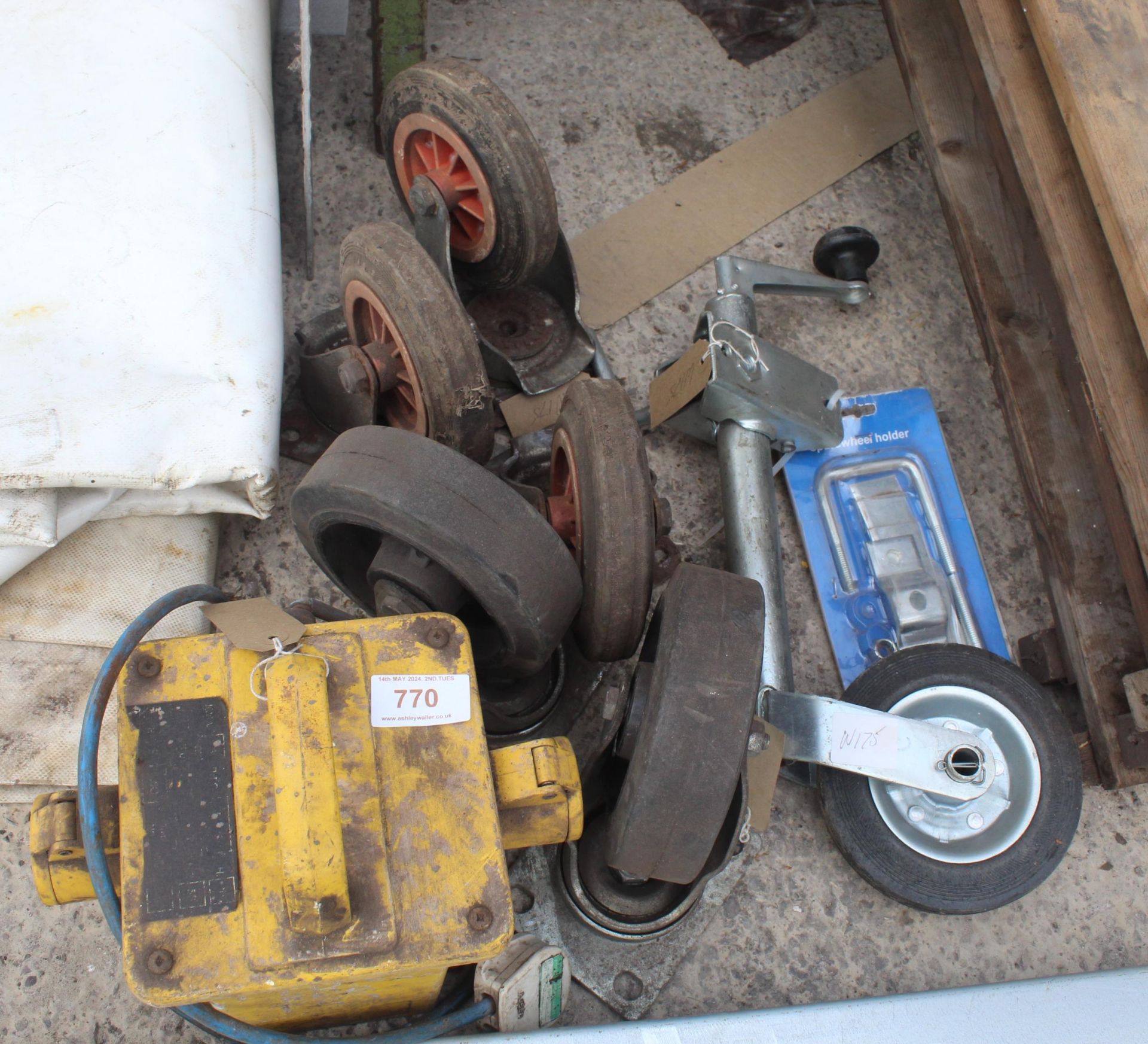 SMALL JOCKEY WHEEL WITH CLAMP , 5 CASTOR WHEELS AND 110V TRANSFORMER IN WORKING ORDER NO VAT