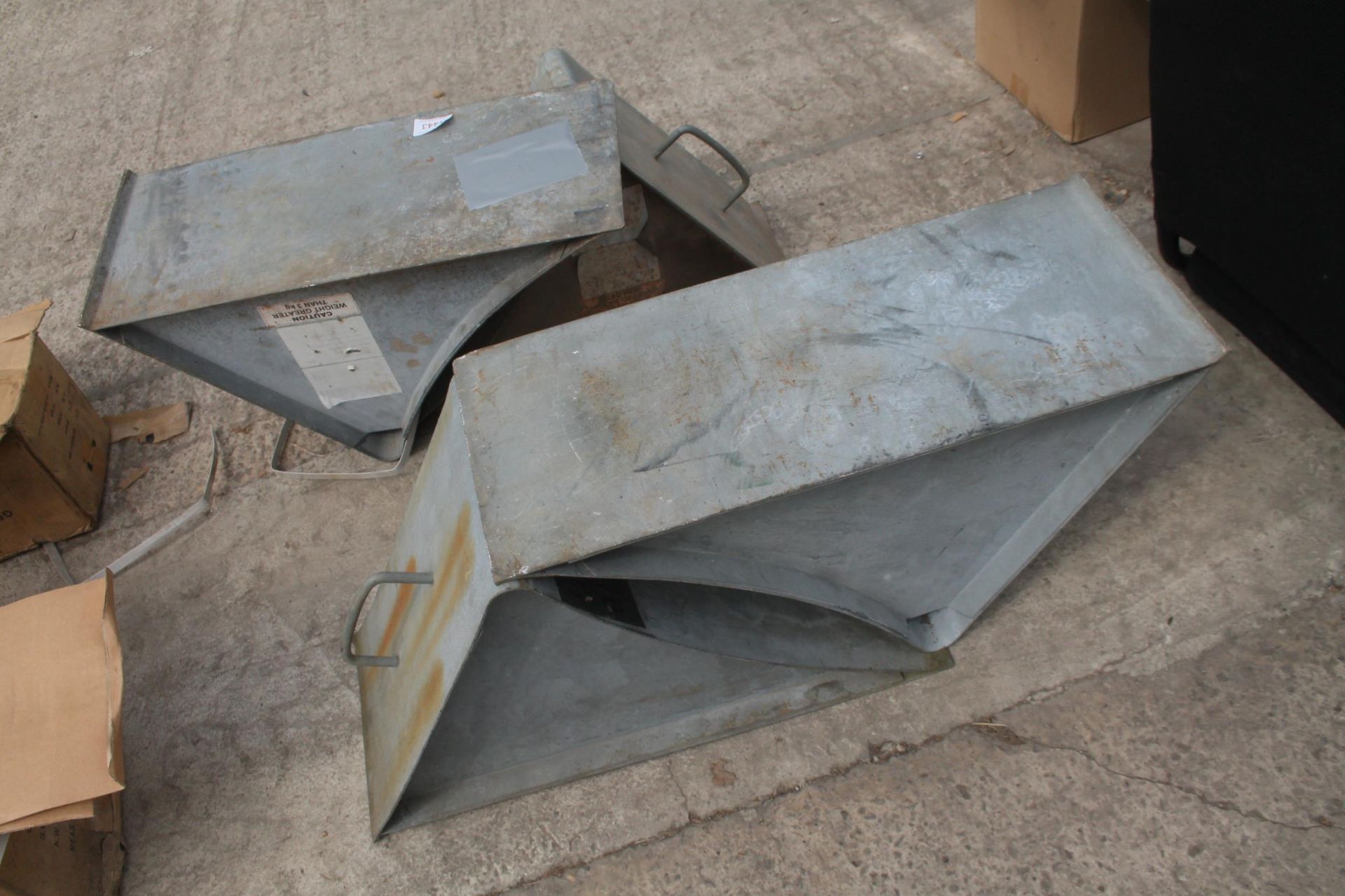 2 SETS OF WHEEL CHOCKS + VAT - Image 2 of 2