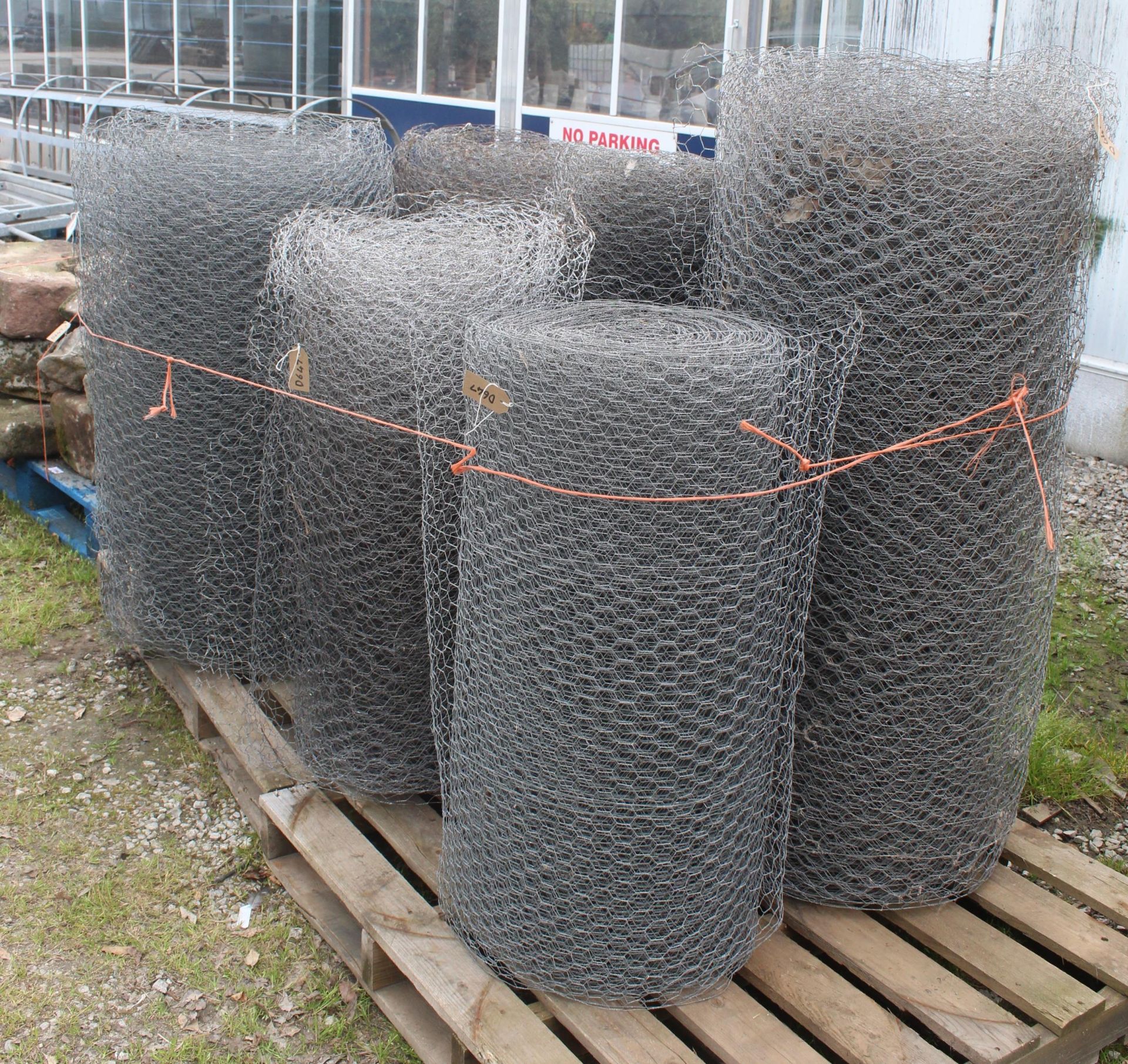4 ROLLS OF WIRE NETTING 30" HIGH X 4" MESH AND 1 ROLL 36" HIGH X 4" MESH NO VAT - Image 2 of 2