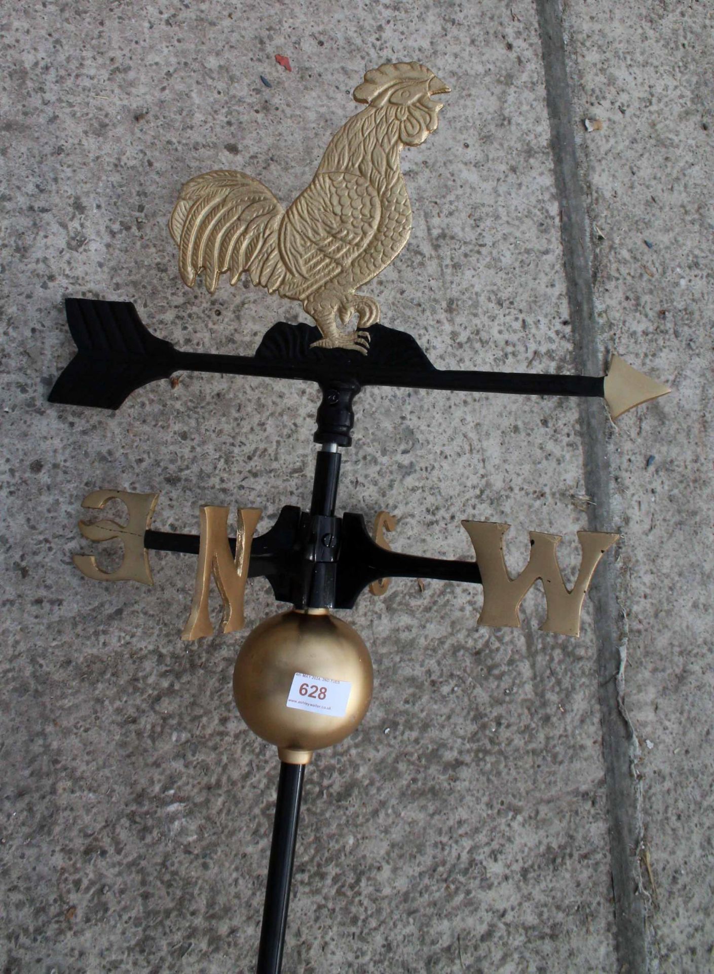 GOLDEN BIRD WEATHER VANE + VAT - Image 2 of 3