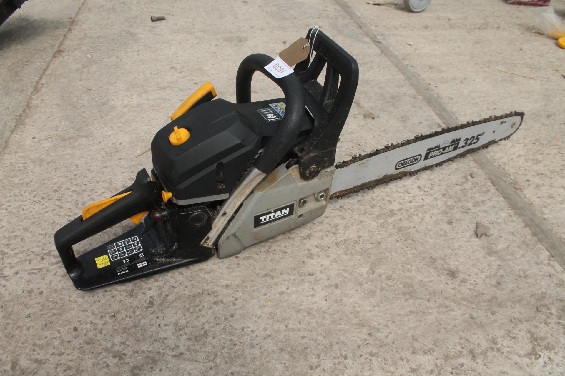 TITAN PRO AM .325 CHAINSAW IN WORKING ORDER NO VAT - Image 2 of 2