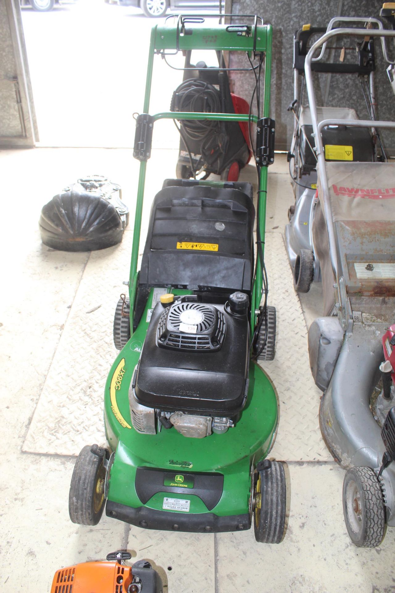 JOHN DEERE JX90 MOWER IN WORKING ORDER NO VAT