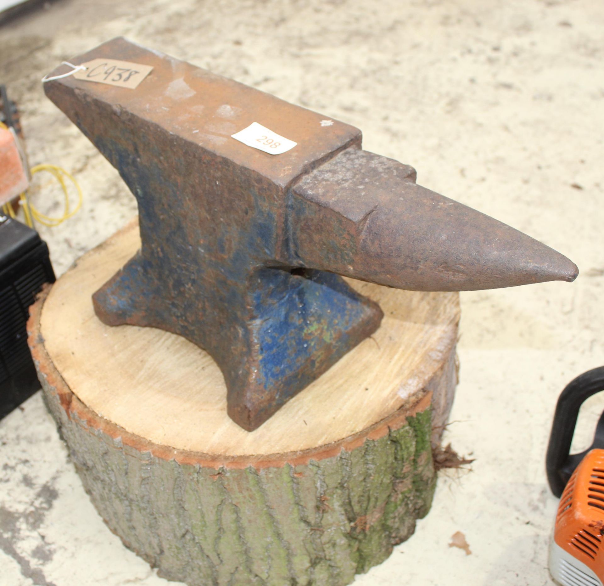 ANVIL ON LOG NO VAT - Image 2 of 2