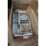 LAND ROVER 88 ADJUSTABLE HIGH COUPLING + VAT