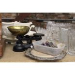 A SET OF TRADITIONAL "SALTER" BLACK VINTAGE KITCHEN SCALES PLUS A SILVER PLATED SHALLOW BOWL WITH