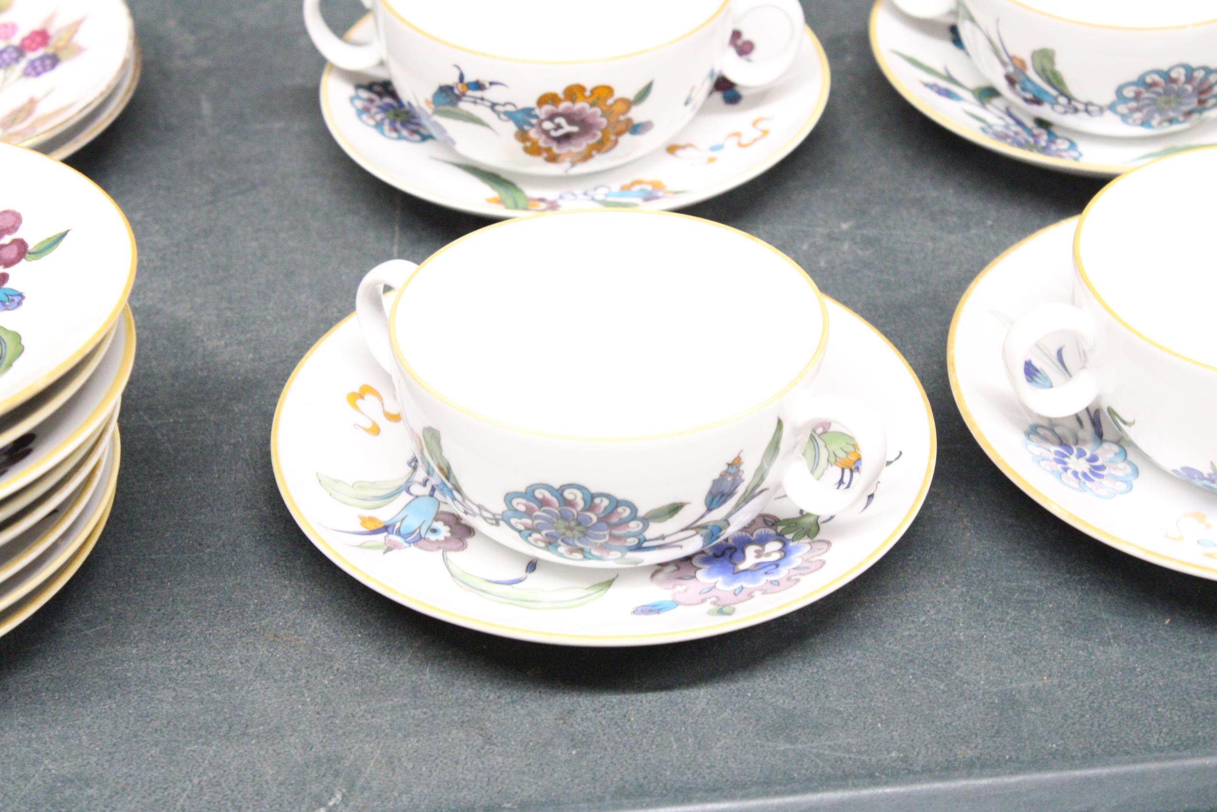 A QUANTITY OF ROYAL WORCESTER 'PALMYRA', SOUP COUPES AND SAUCERS, PLUS 'EVESHAM', SAUCERS AND SIDE - Image 3 of 5