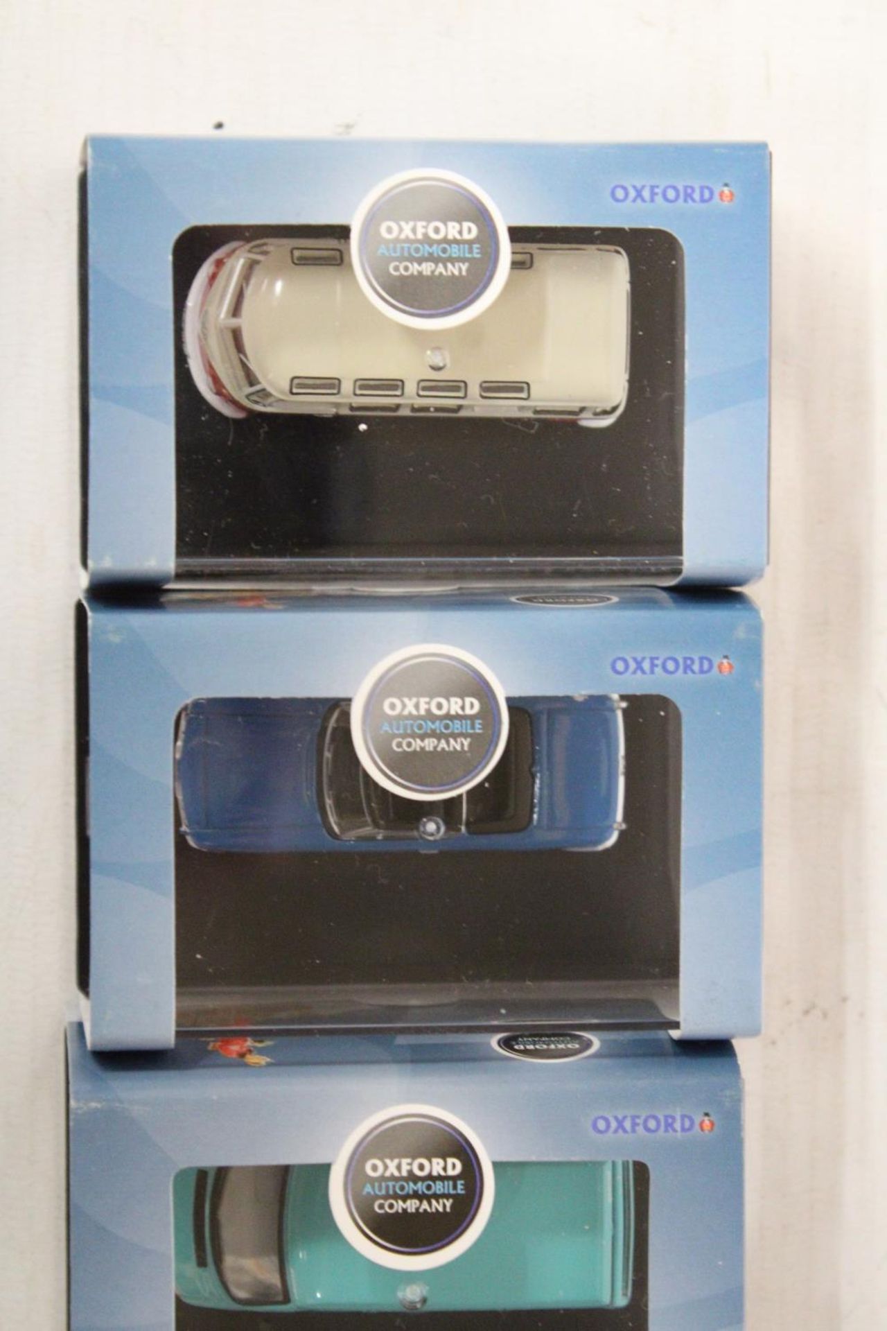 FOUR VARIOUS AS NEW AND BOXED OXFORD AUTOMOBILE COMPANY VEHICLES - Image 6 of 7