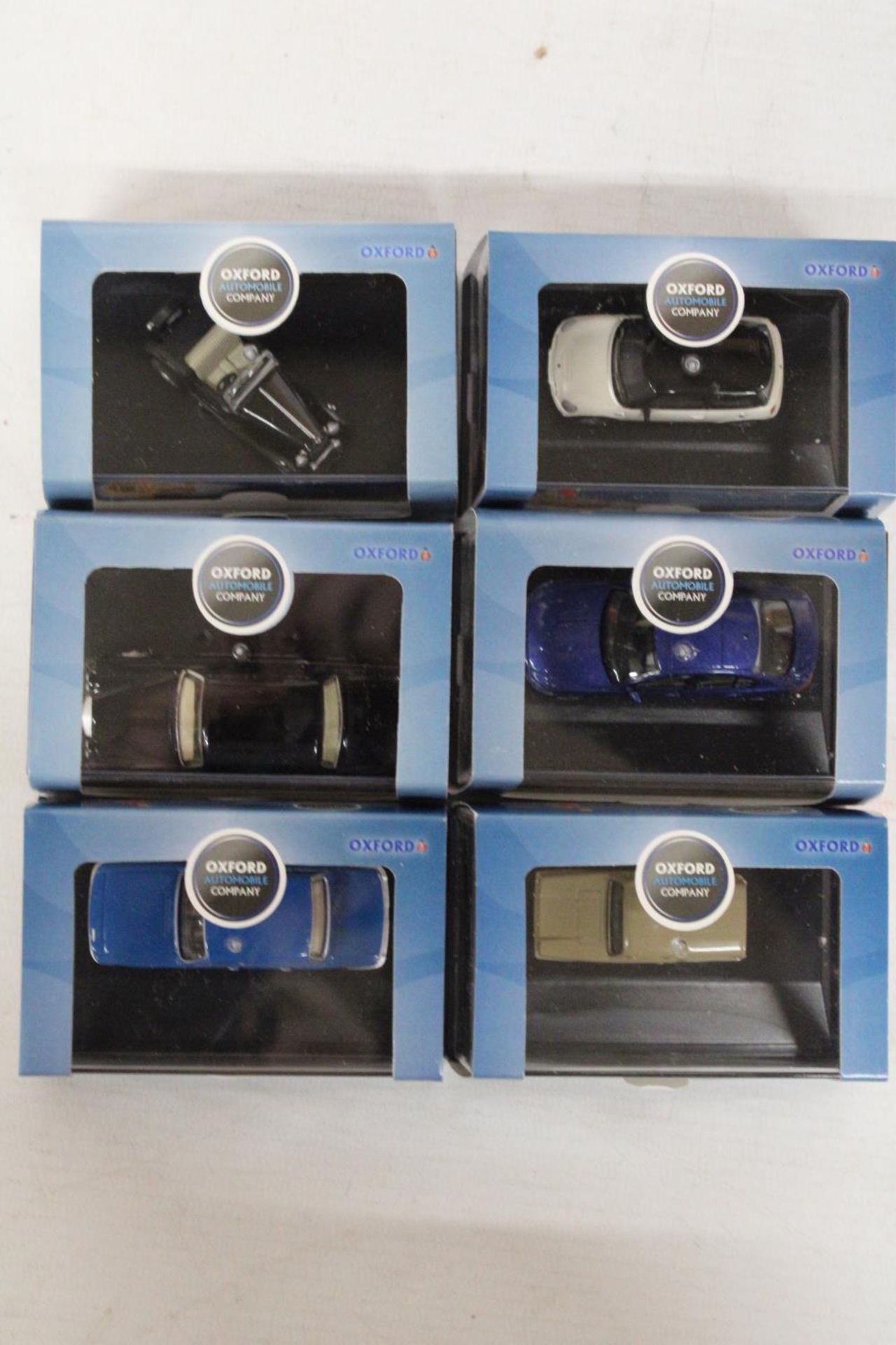 SIX VARIOUS AS NEW AND BOXED OXFORD AUTOMOBILE COMPANY VEHICLES - Image 6 of 8