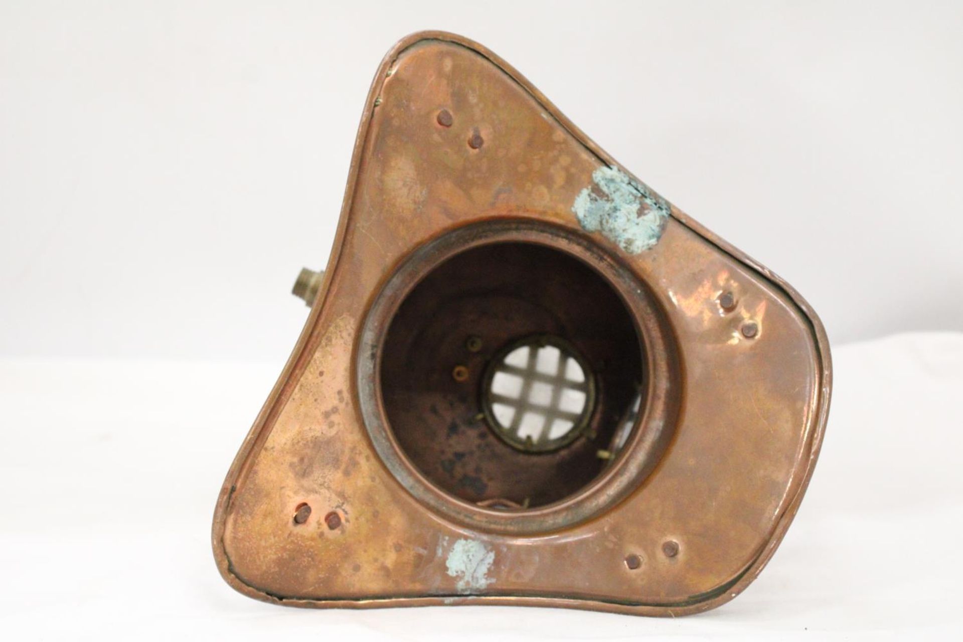 A VINTAGE COPPER AND BRASS DIVERS HELMET - Image 5 of 6