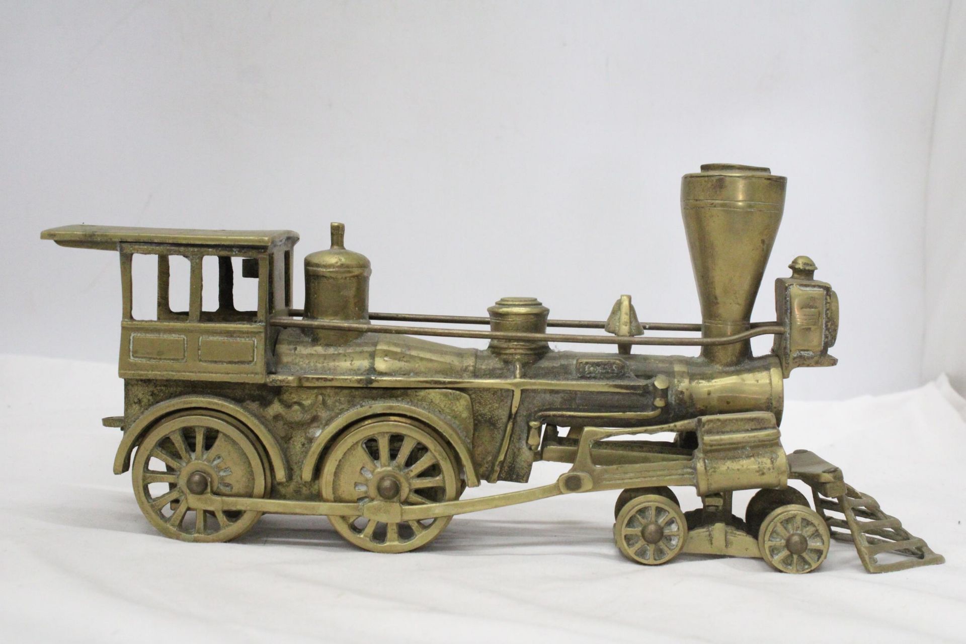 A W & AFR SOLID BRASS RAILROAD USA LOCO AND TENDER - WEIGHTS 6 KILO'S (53 cm) - Image 5 of 7