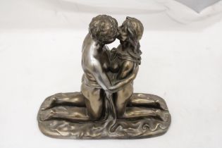 A HEAVY EROTIC STATUETTE ON BASE - APPROXIMATELY 27CM HIGH