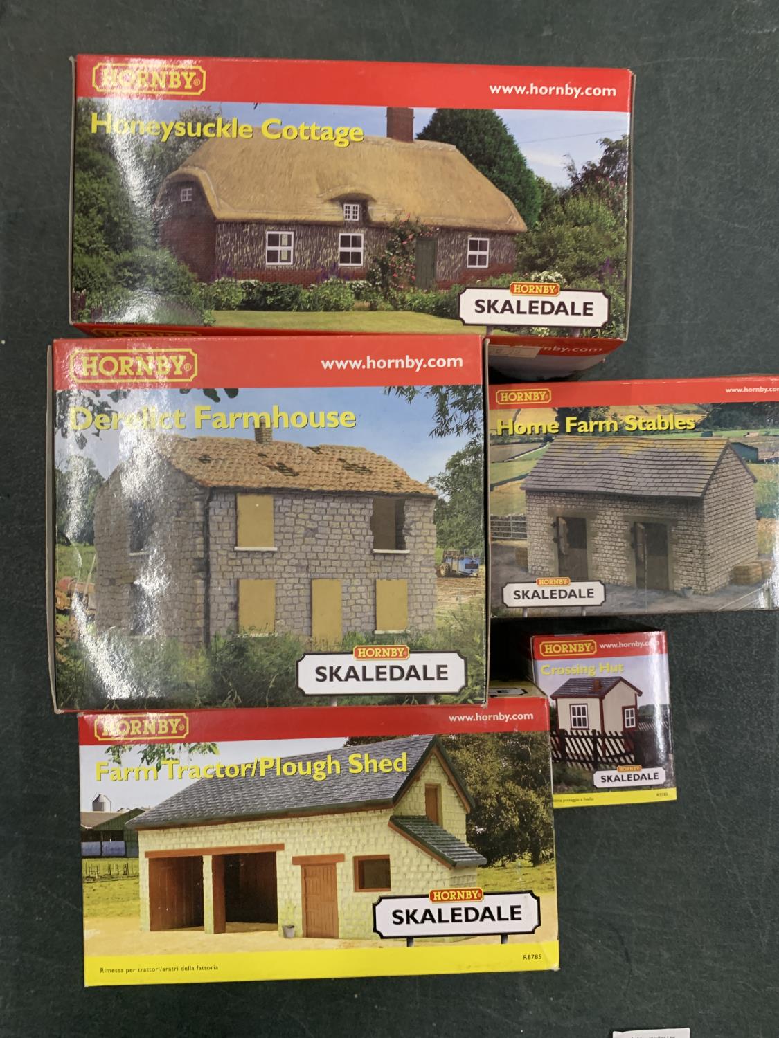 FIVE BOXED HORNBY MODEL BUILDINGS