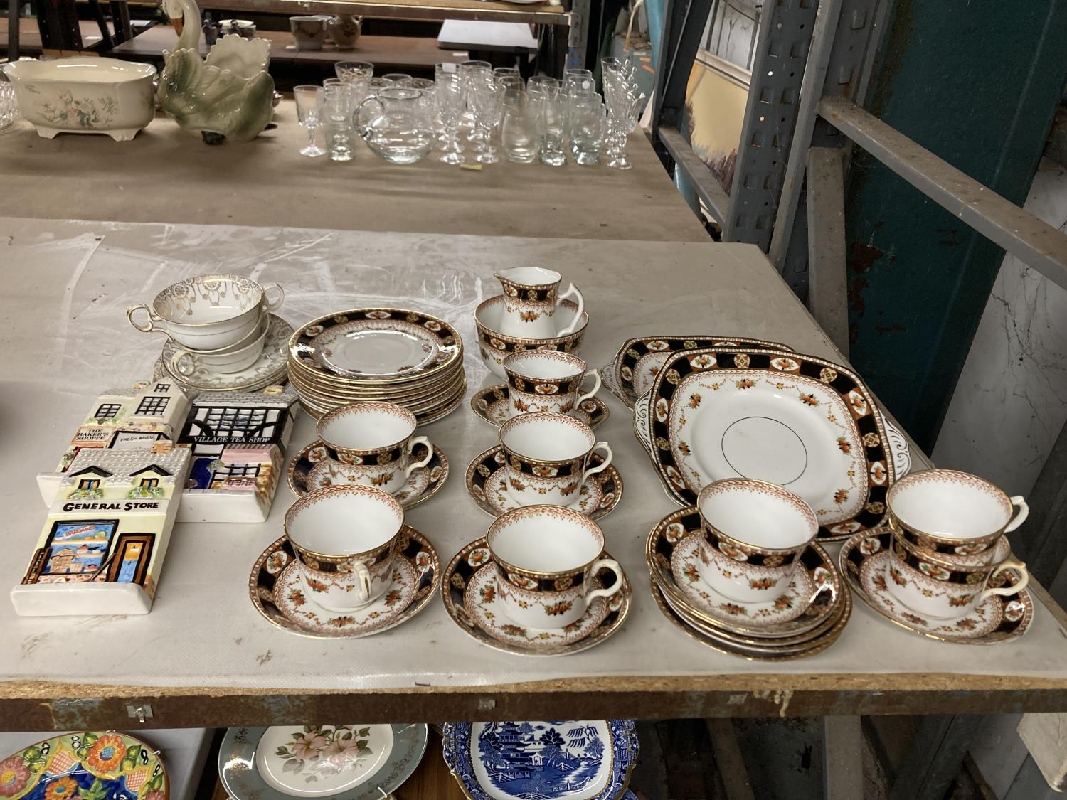 AN ANTIQUE, REID AND CO, ROSLYN, IMARI CHINA TEASET TO INCLUDE, CAKE PLATES, A CREAM JUG, SUGAR