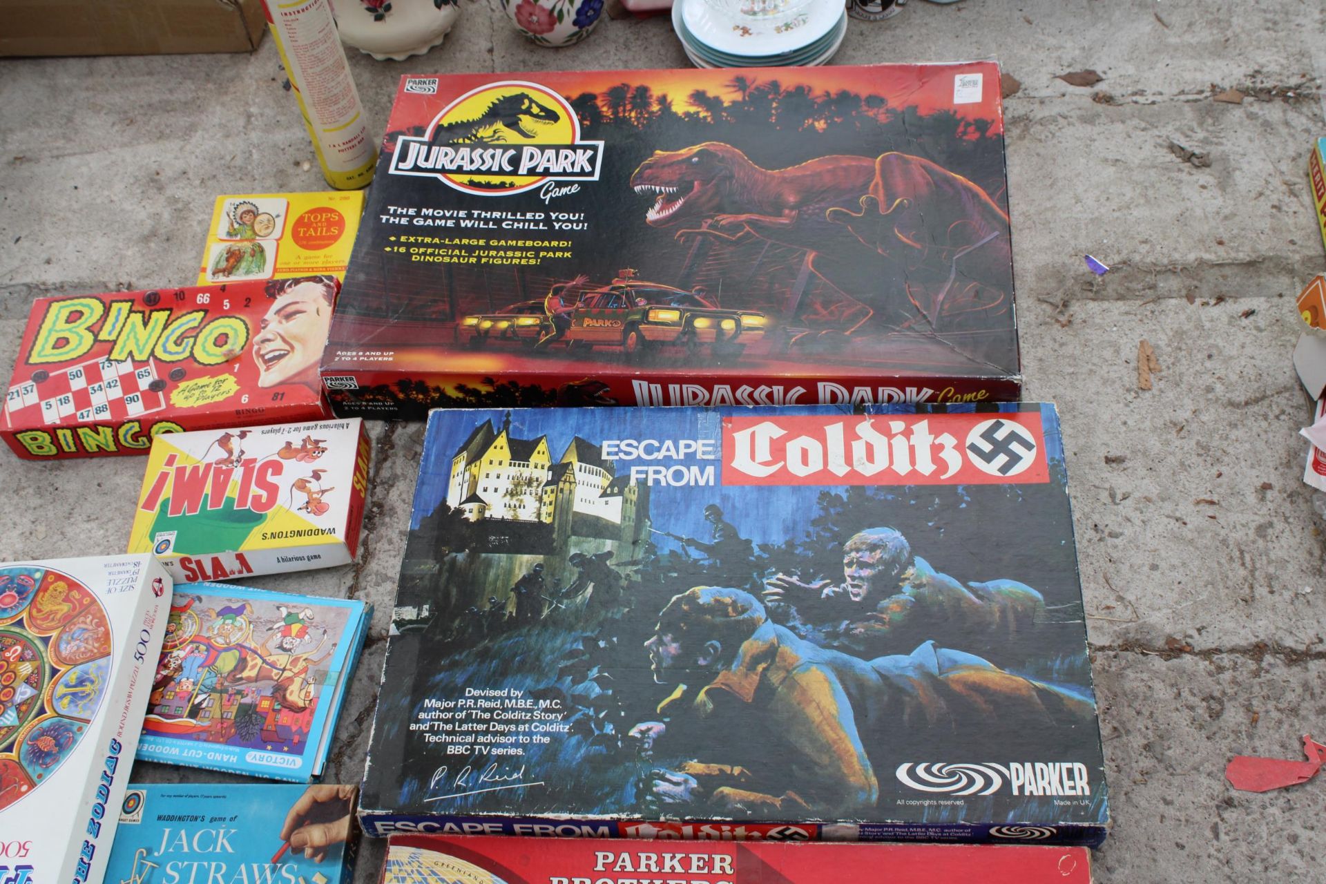 AN ASSORTMENT OF VINTAGE AND RETRO BOARD GAMES - Image 2 of 2