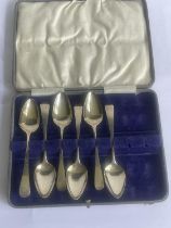 SIX HALLMARKED GEORGIAN SILVER TEASPOONS IN A PRESENTATION BOX (TWO MISSING FROM THE SET) GROSS