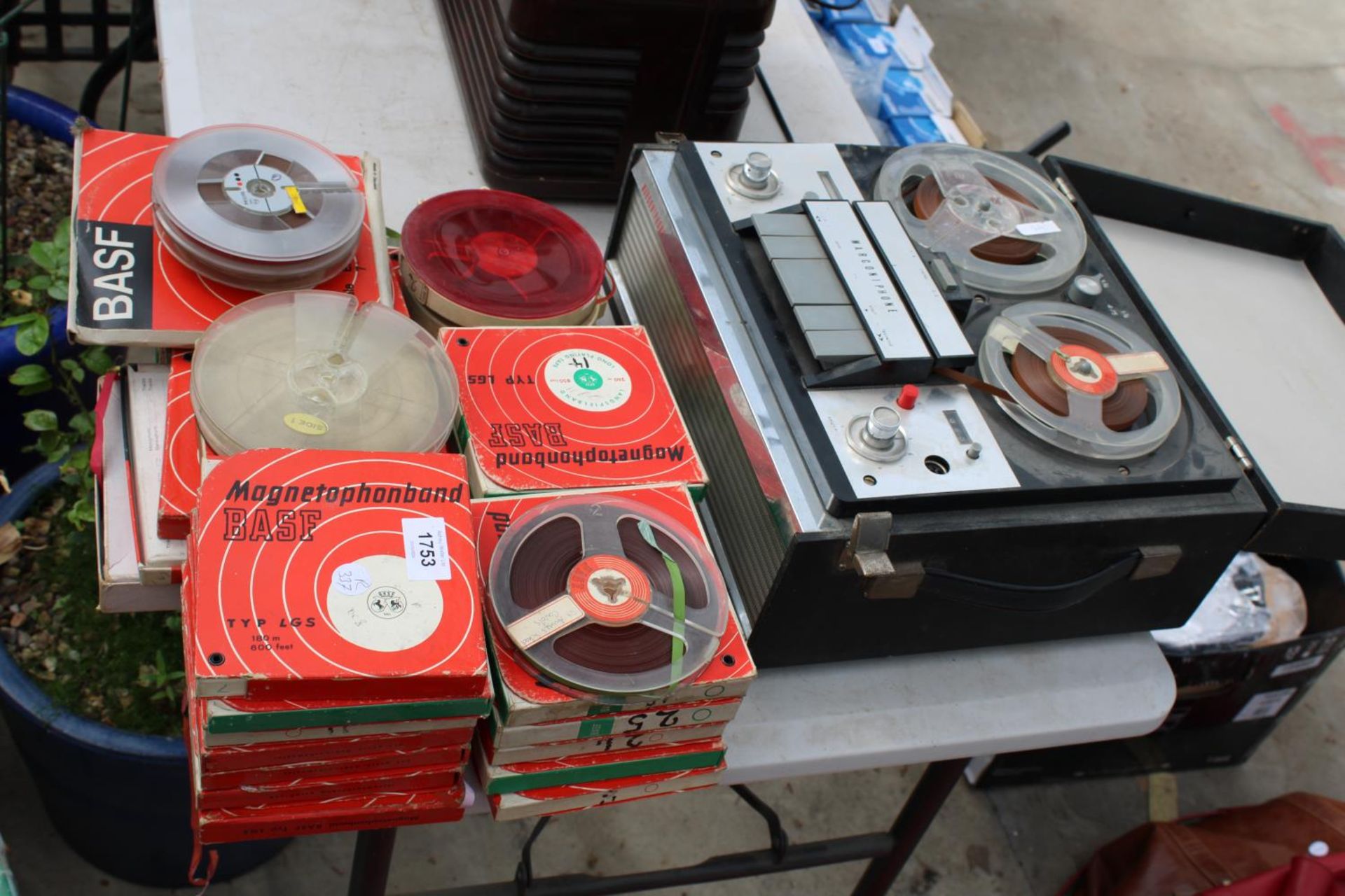 A MARCONIPHONE TAPE TO TAPE PLAYER AND AN ASSORTMENT OF REELS - Image 2 of 2