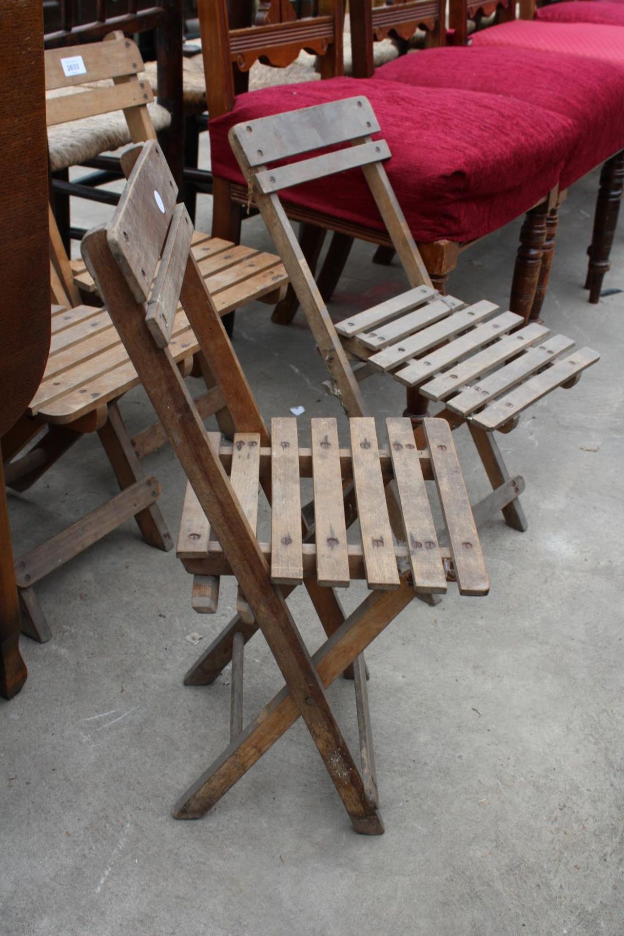 A SET OF FOUR EARLY 20TH CENTURY FOLDING CHILDS CHAIRS - Image 2 of 3