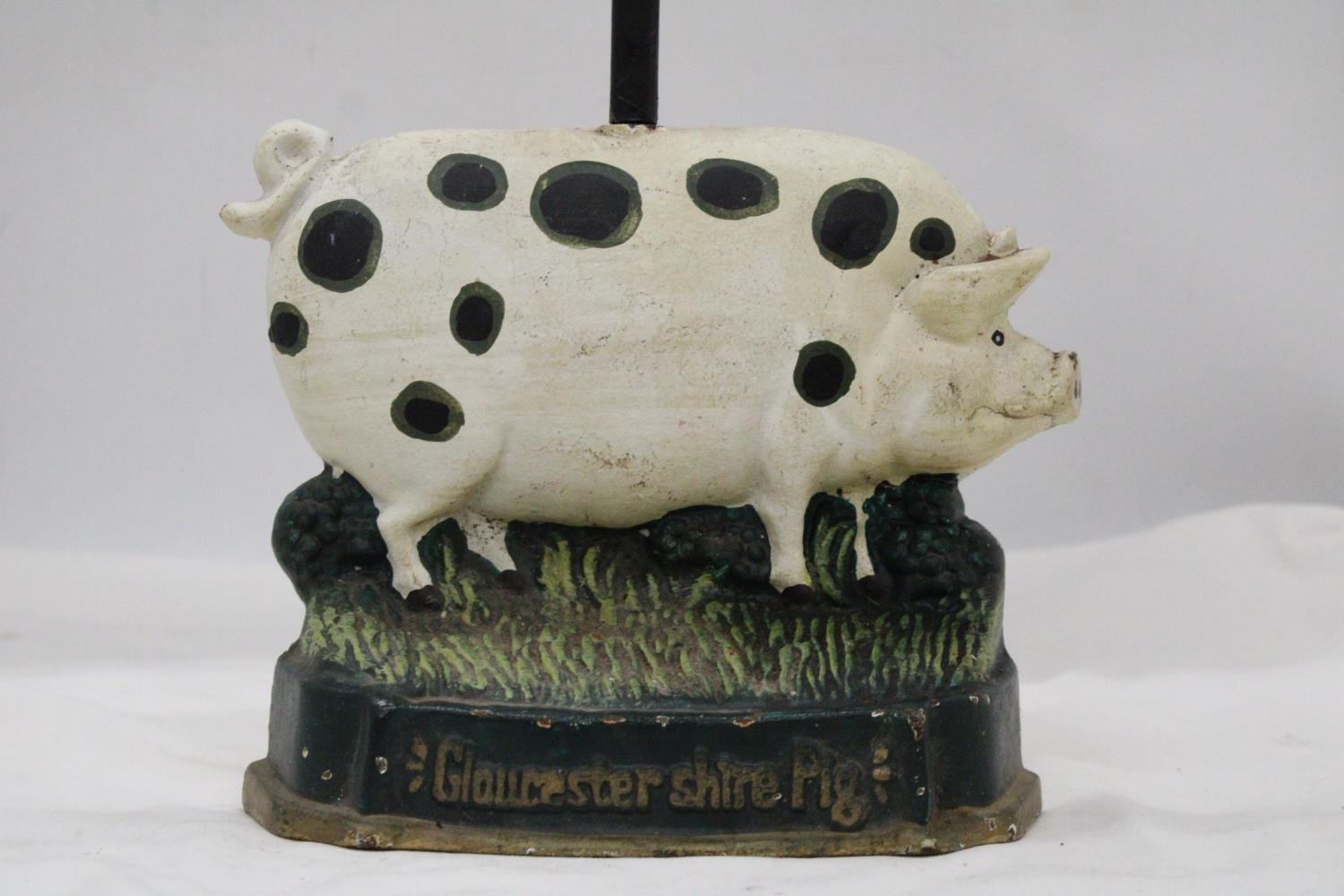 A HEAVY CAST GLOUCESTERSHIRE BLACK SPOT PIG DOORSTOP 18 INCH (H) - Image 3 of 5
