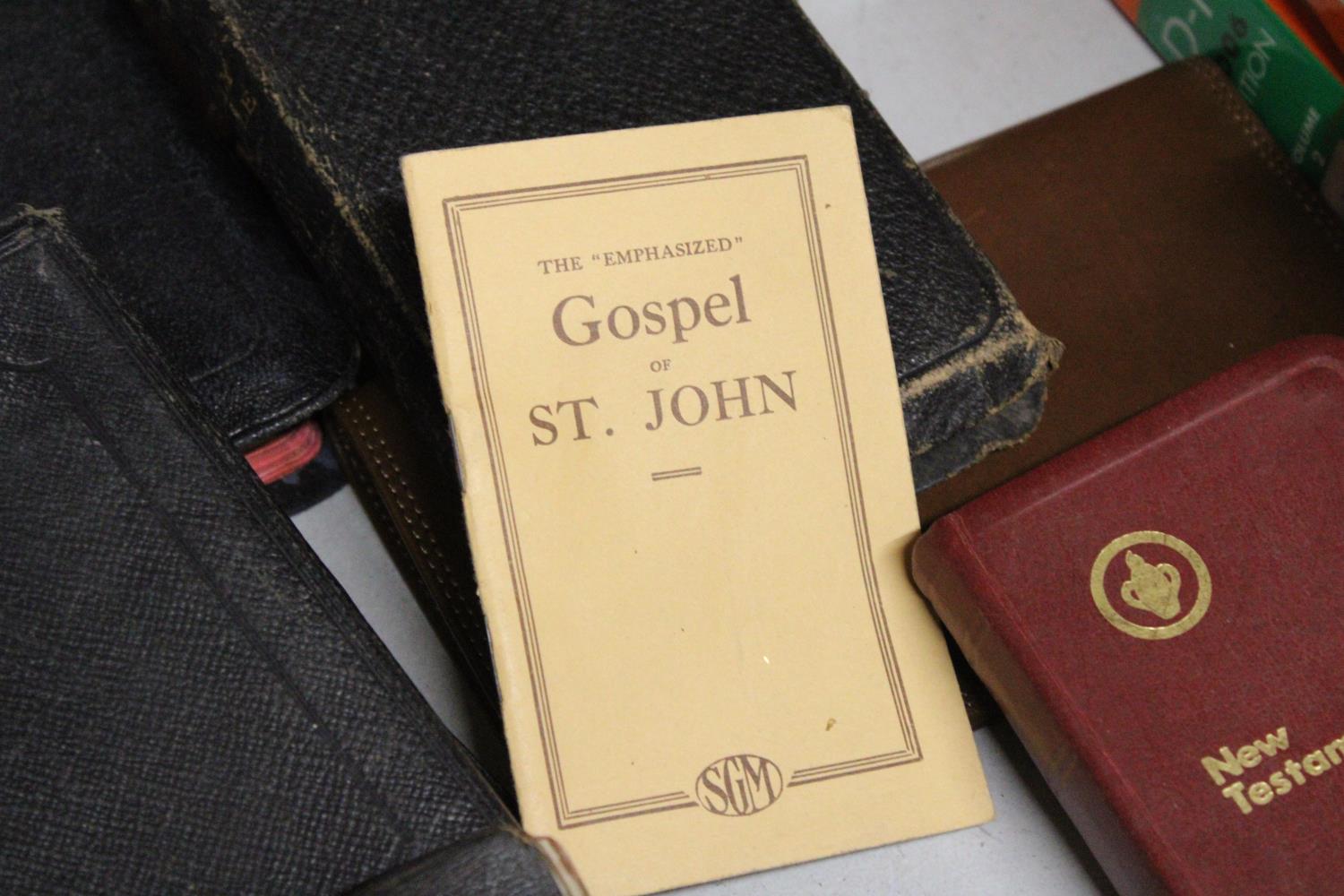 SIX VINTAGE RELIGIOUS BOOKS TO INCLUDE, THE BIBLE, COMMON PRAYER, ETC - Image 5 of 6